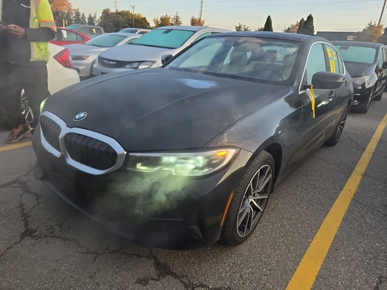 BMW 330 * АВТО КРЕДИТ* ЦЕНА ДО БГ * Сервизна история *  - изображение 2