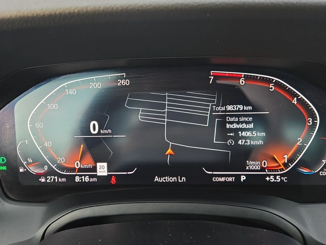 BMW 330 * АВТО КРЕДИТ* ЦЕНА ДО БГ * Сервизна история *  - изображение 7