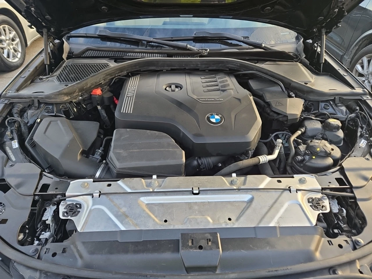 BMW 330 *  *    *   *  | Mobile.bg   13