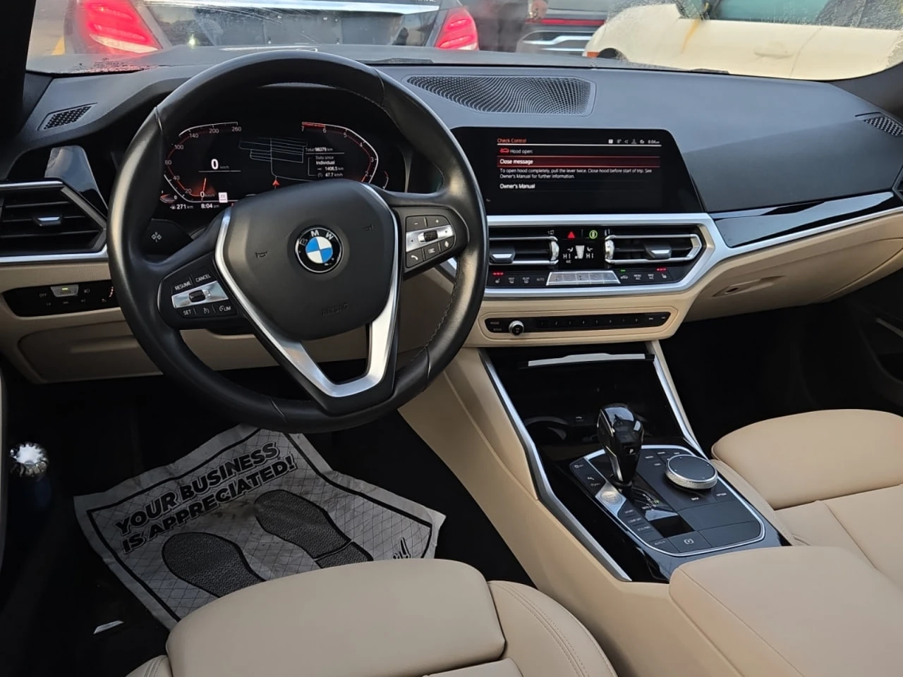 BMW 330 * АВТО КРЕДИТ* ЦЕНА ДО БГ * Сервизна история *  - изображение 6