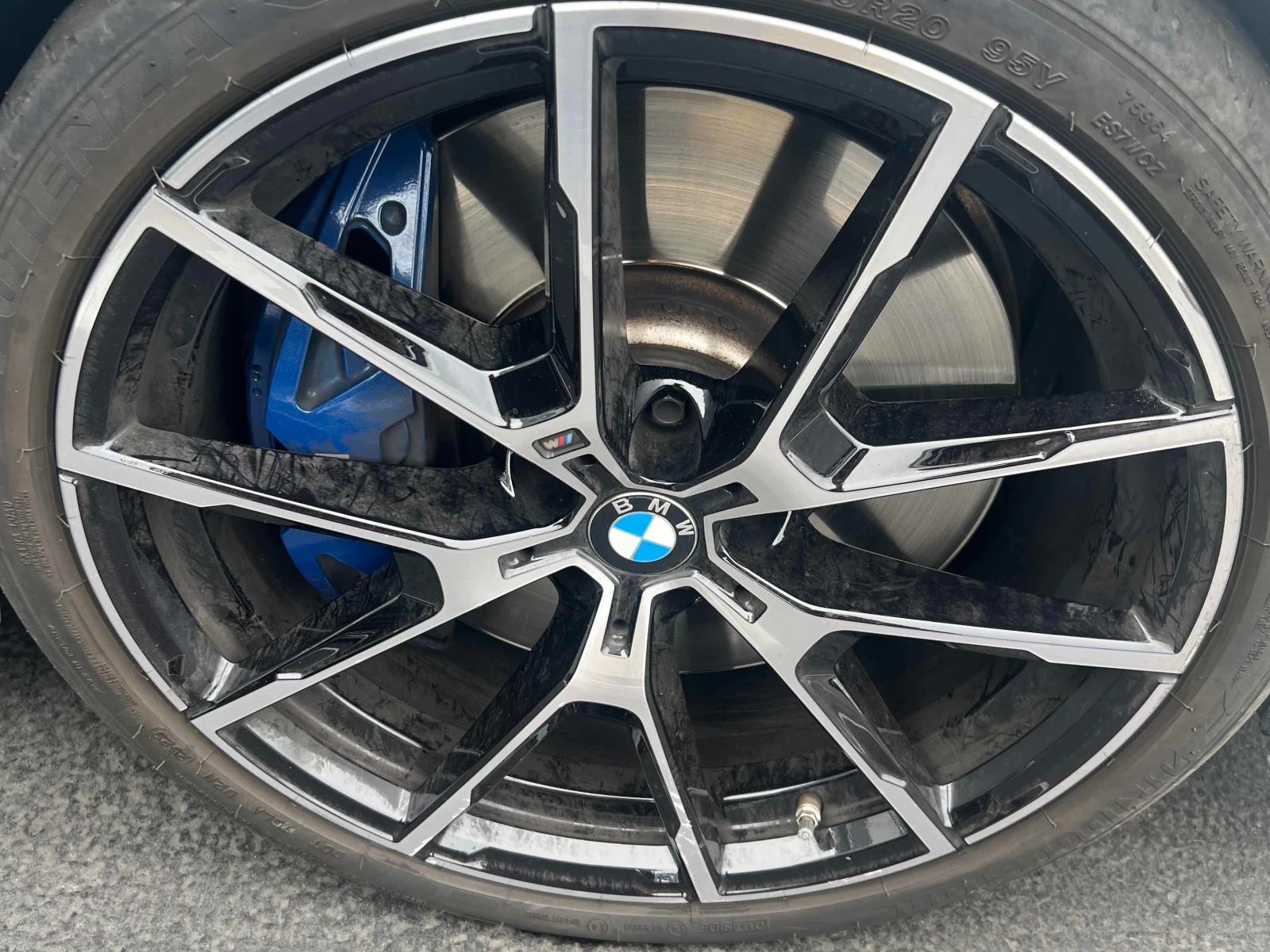 BMW 850 * * CARFAX * *   * *  | Mobile.bg   15