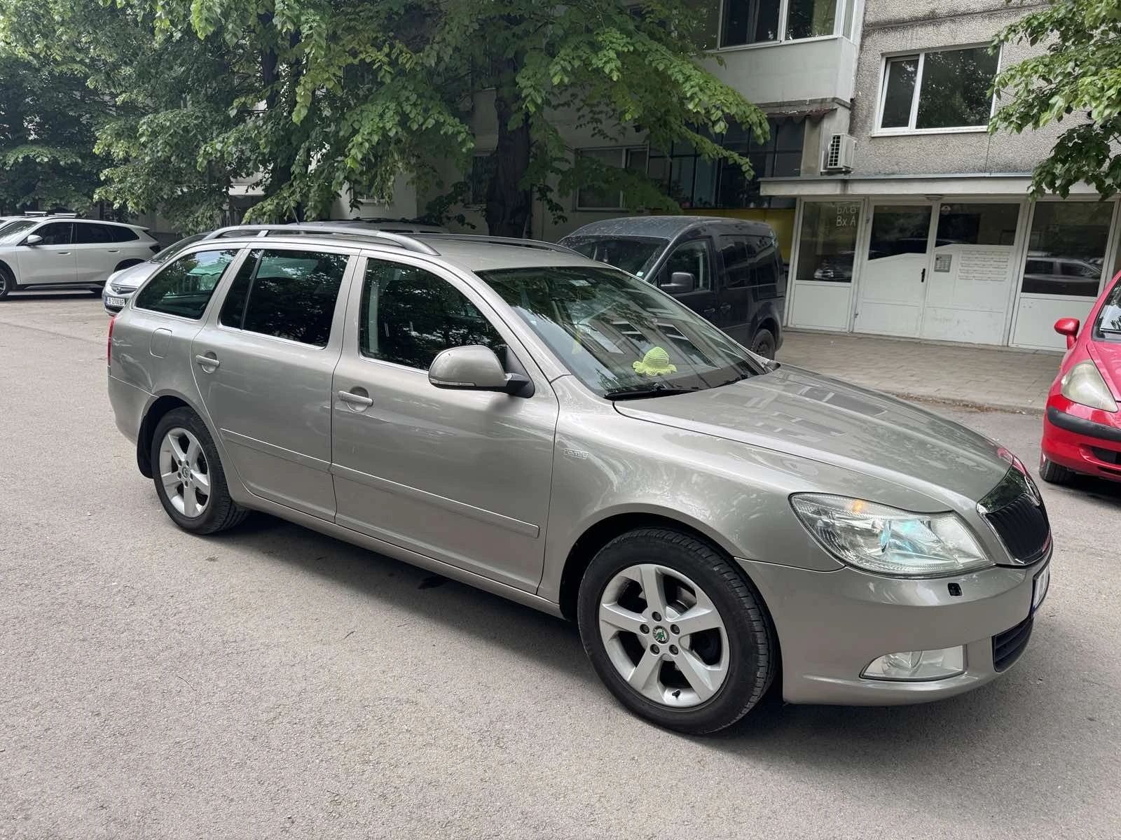 Skoda Octavia 1.6 | Mobile.bg � ����������� 2