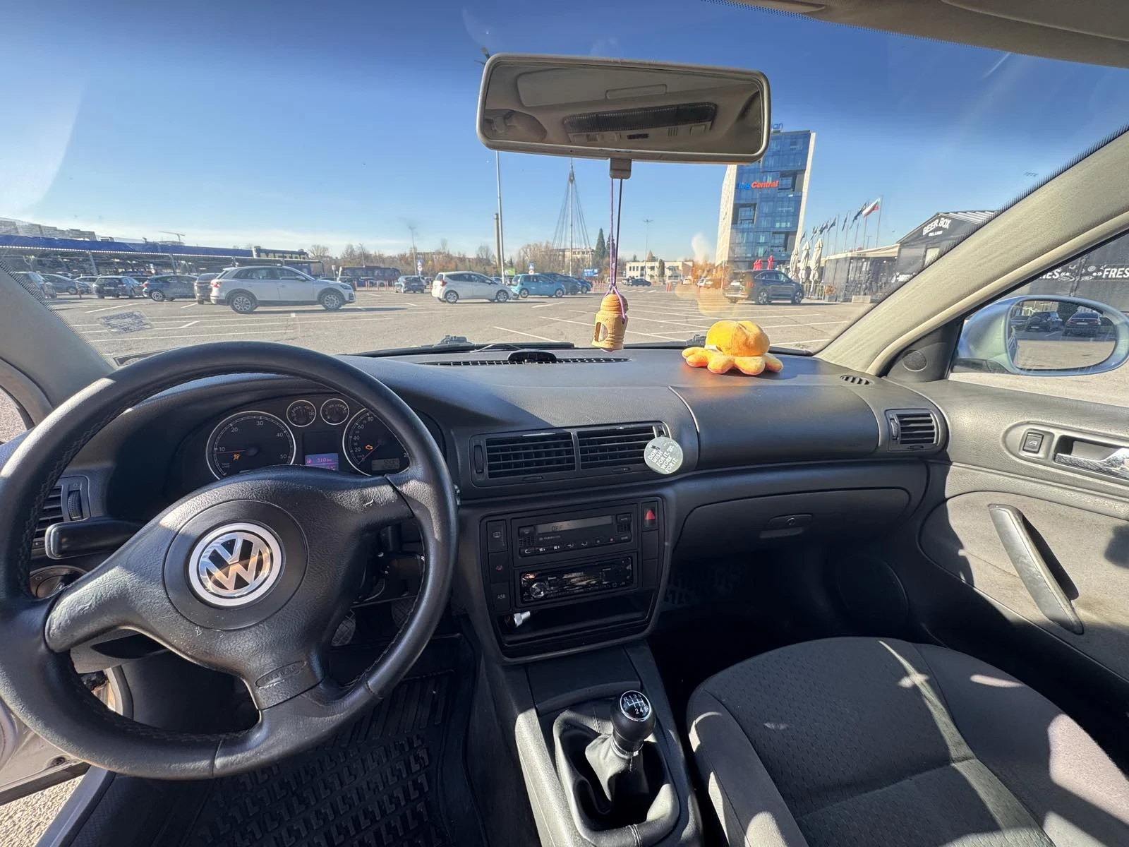 VW Passat 1.9 TDI  - изображение 6