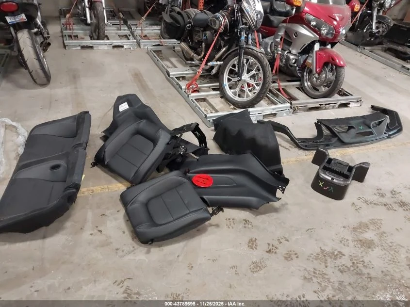 Ford Mustang 5.0L V-8 DI, DOHC, VVT, 470HP Rear Wheel Drive | Mobile.bg � ����������� 4