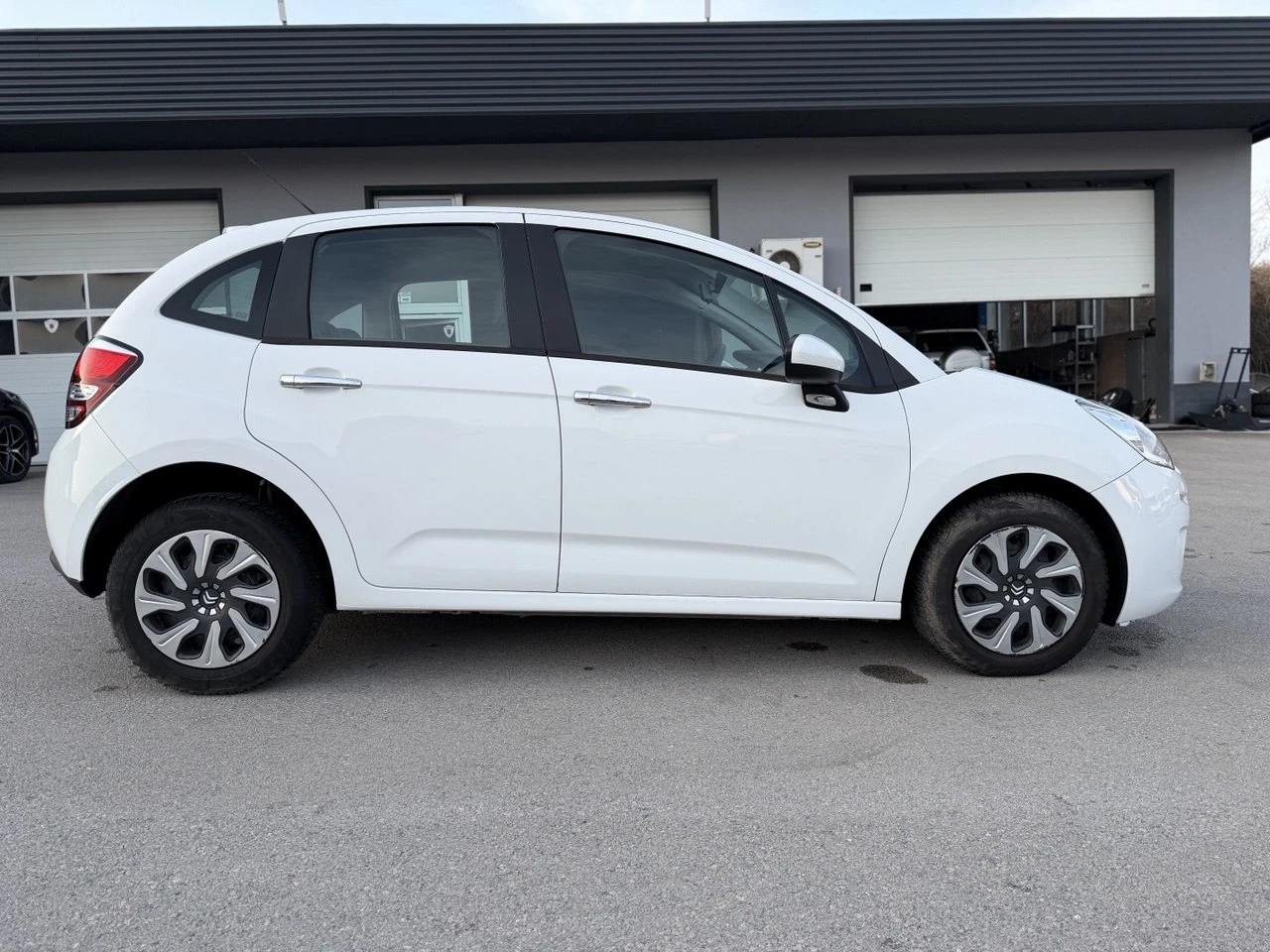 Citroen C3 1.2i AUTOMATIC NAVI, снимка 7 - Автомобили и джипове - 53713283