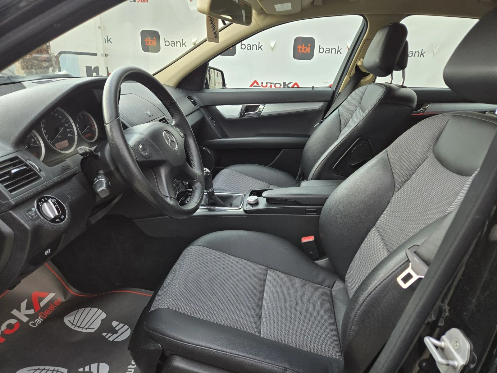 Mercedes-Benz C 200 2.2CDI-136кс= 6ск= ПОДГРЕВ= ПАРКТРОНИК= АВТОПИЛОТ, снимка 7 - Автомобили и джипове - 53738408