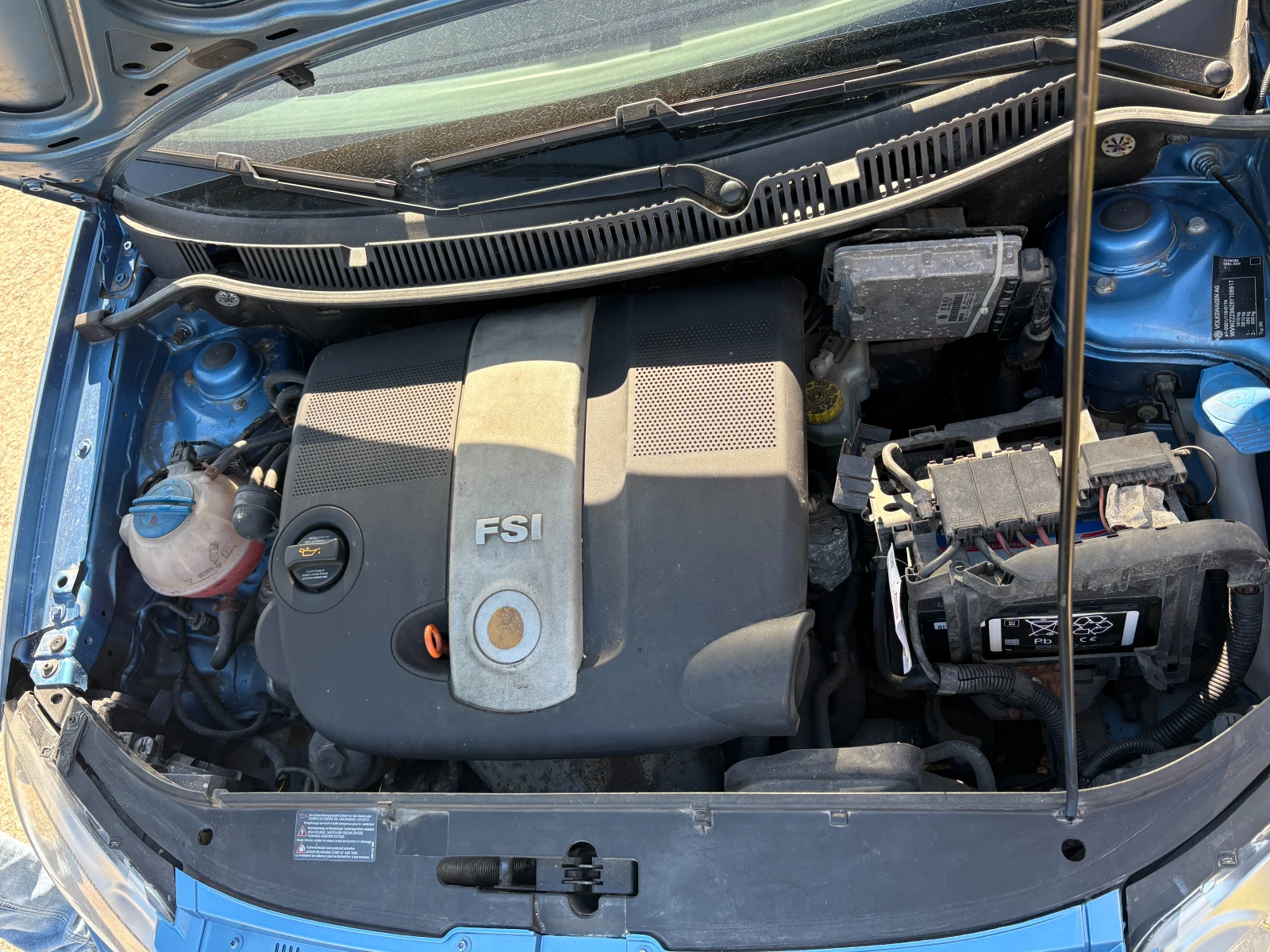 VW Polo IV Sportline, снимка 11 - Автомобили и джипове - 53818073