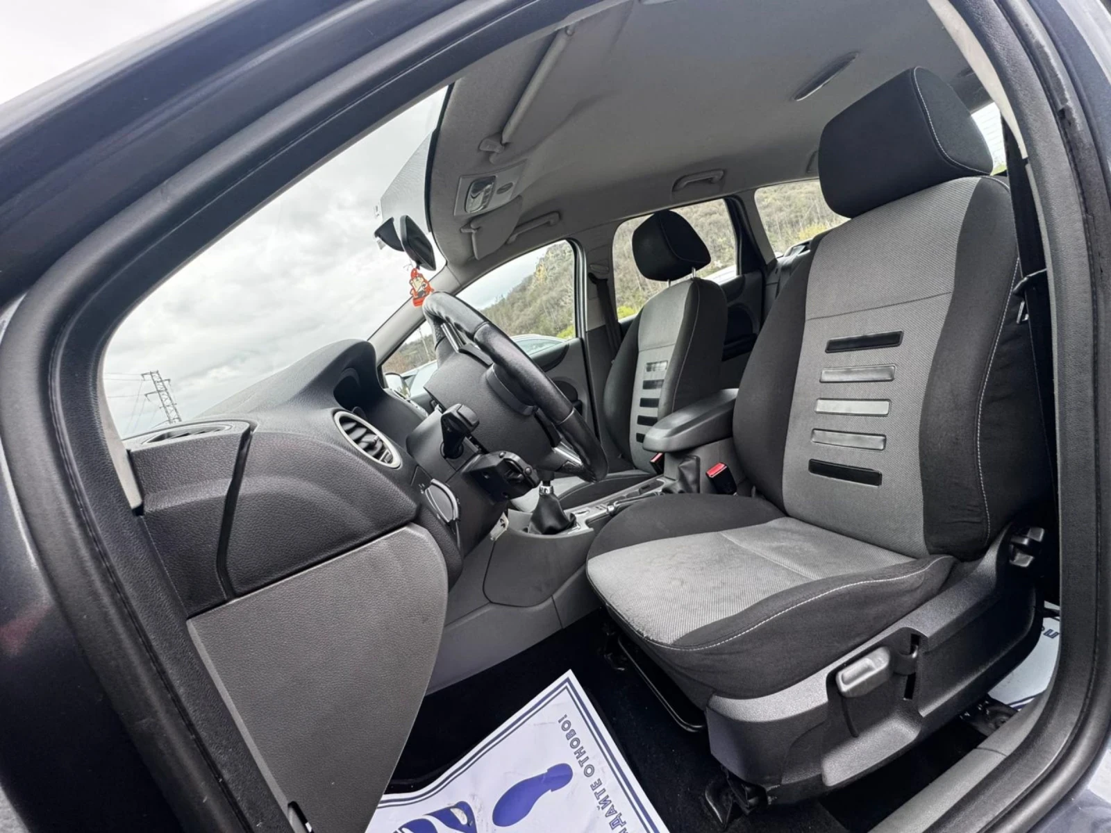 Ford Focus 1.6TDCi, АВТОПИЛОТ, КЛИМАТРОНИК, ТЕГЛИЧ, FULL , снимка 16 - Автомобили и джипове - 54155248