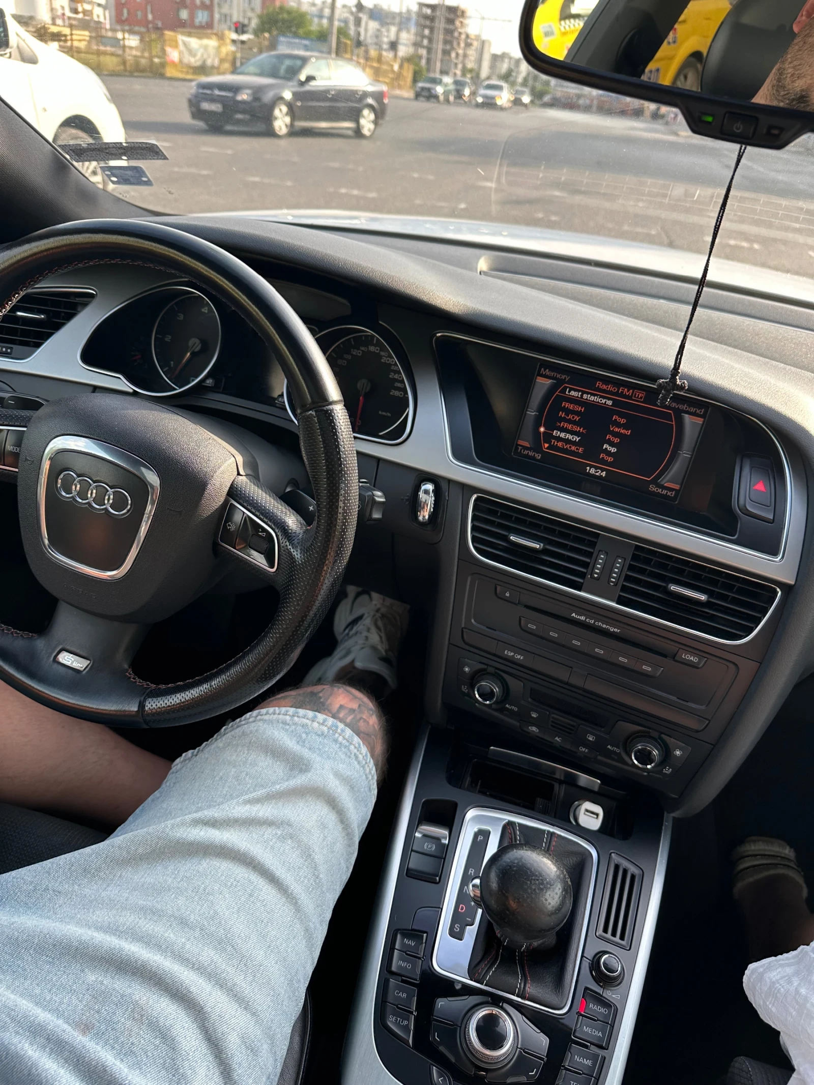 Audi A5, снимка 13 - Автомобили и джипове - 54165119