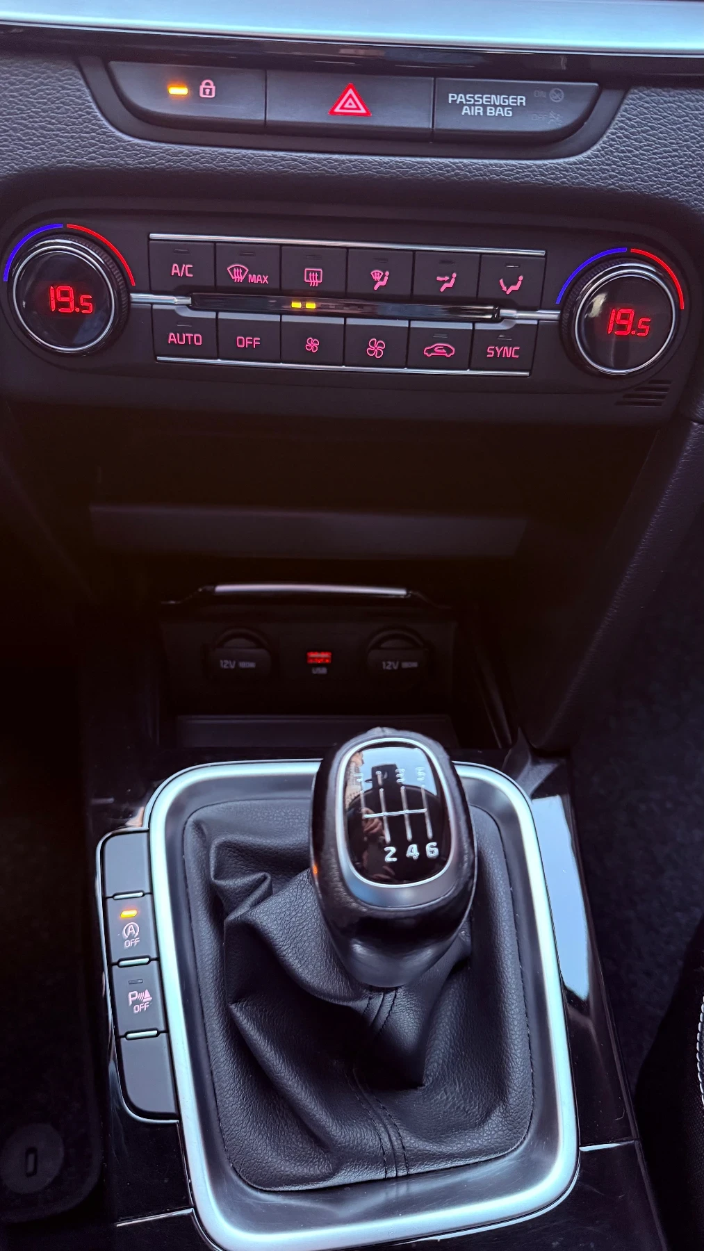 Kia XCeed 1.0 TGDI LPG BRC, снимка 9 - Автомобили и джипове - 54598536