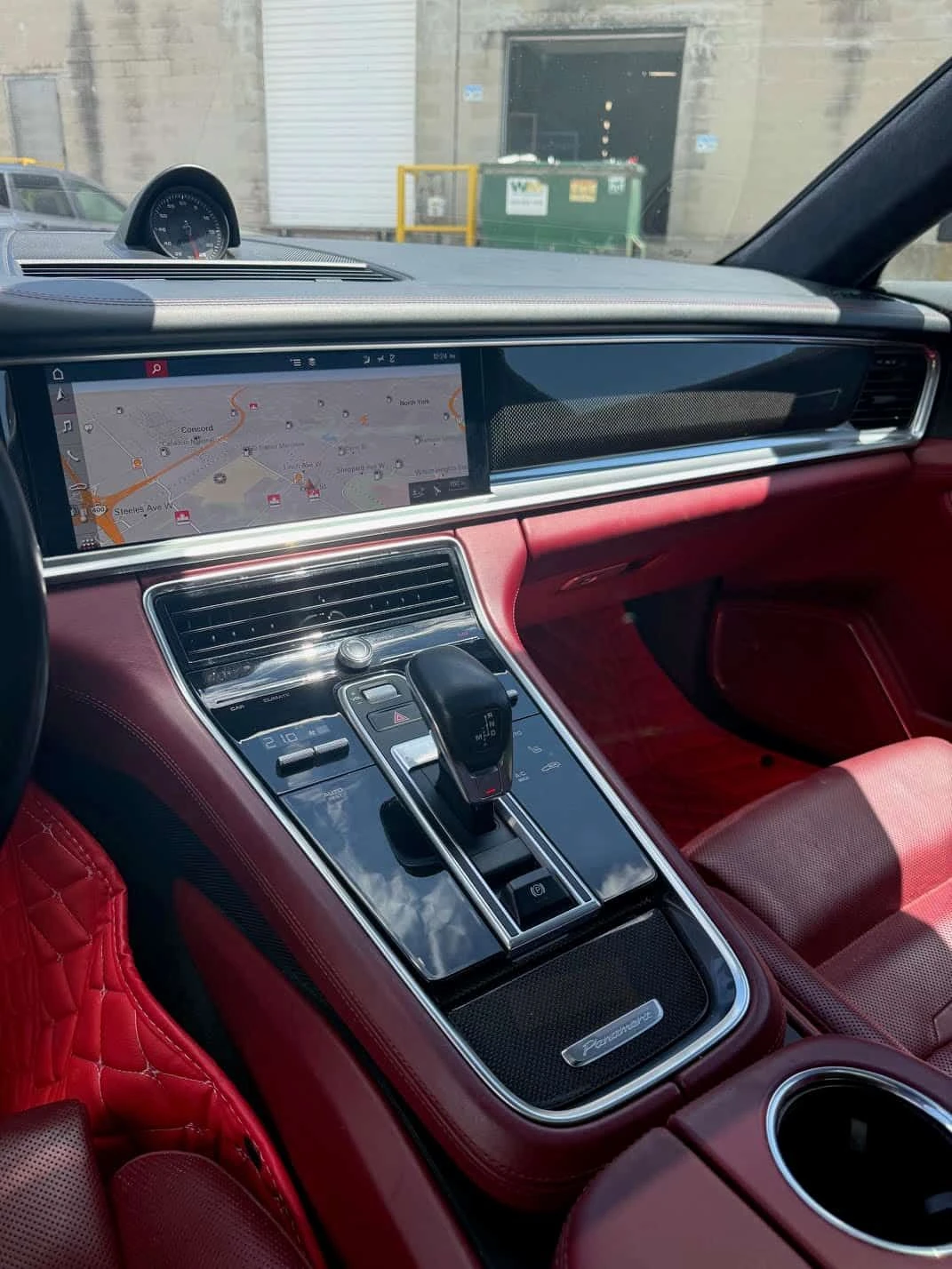 Porsche Panamera Turbo/ОБДУХВАНЕ/ПАНОРАМА/ДИСТРОНИК/360 КАМЕРИ, снимка 9 - Автомобили и джипове - 54796227
