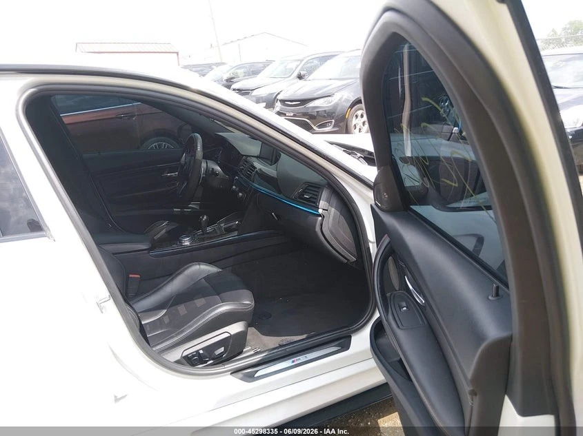 BMW M3 Автокредит Цена до България, снимка 10 - Автомобили и джипове - 55133259