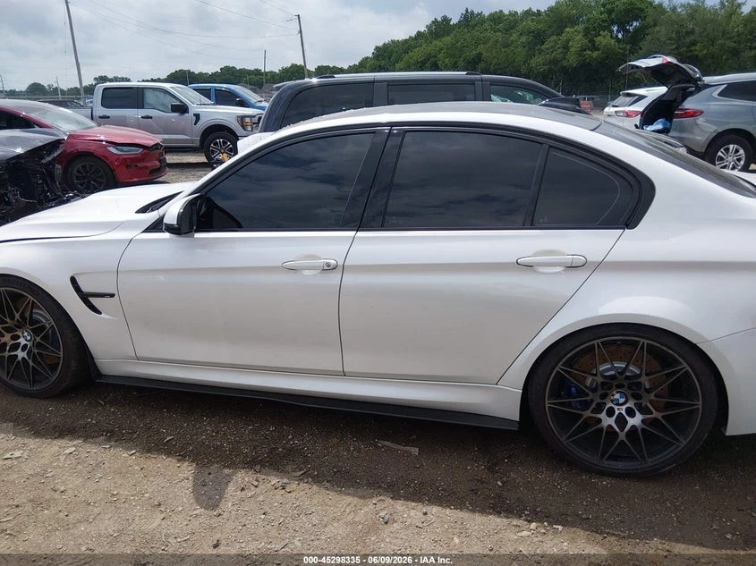 BMW M3 Автокредит Цена до България, снимка 7 - Автомобили и джипове - 55133259