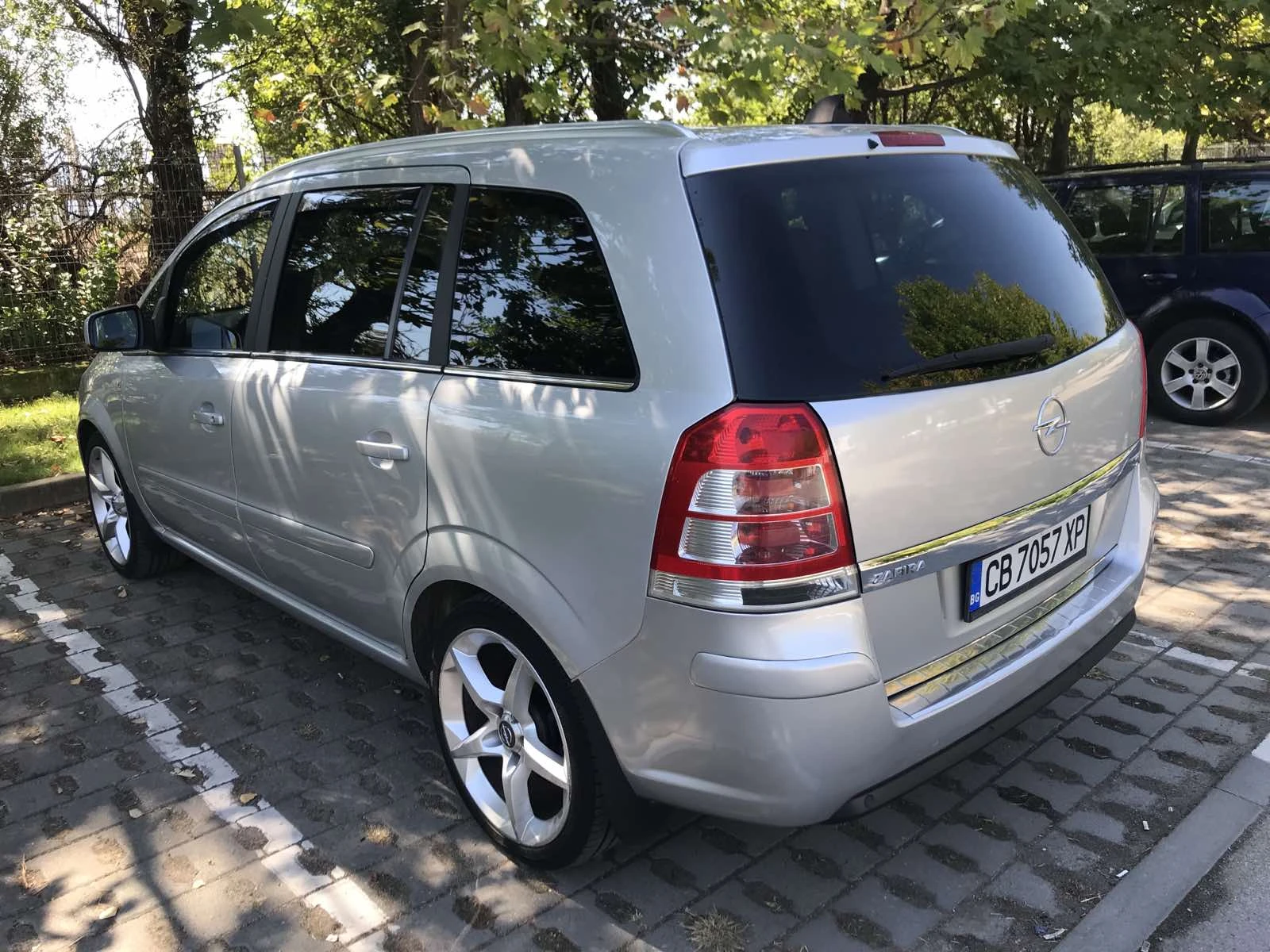 Opel Zafira, снимка 6 - Автомобили и джипове - 56144196