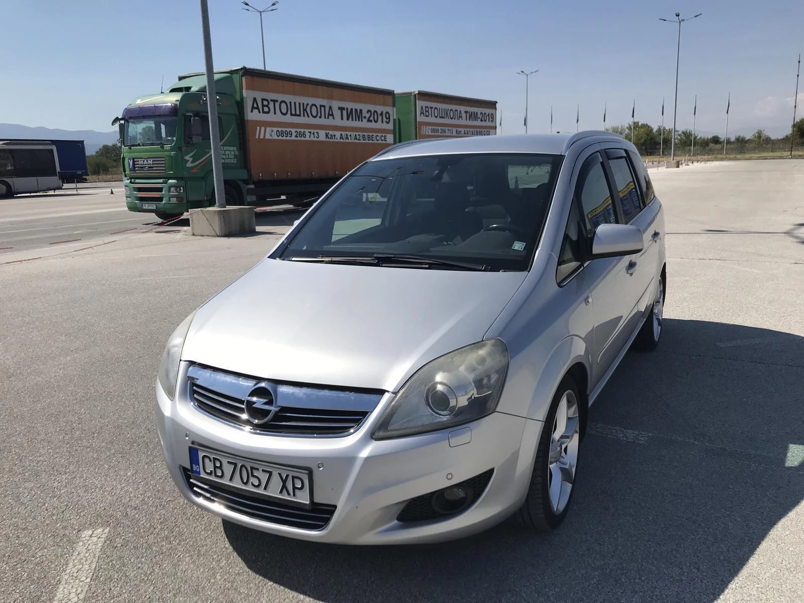 Opel Zafira, снимка 3 - Автомобили и джипове - 56144196