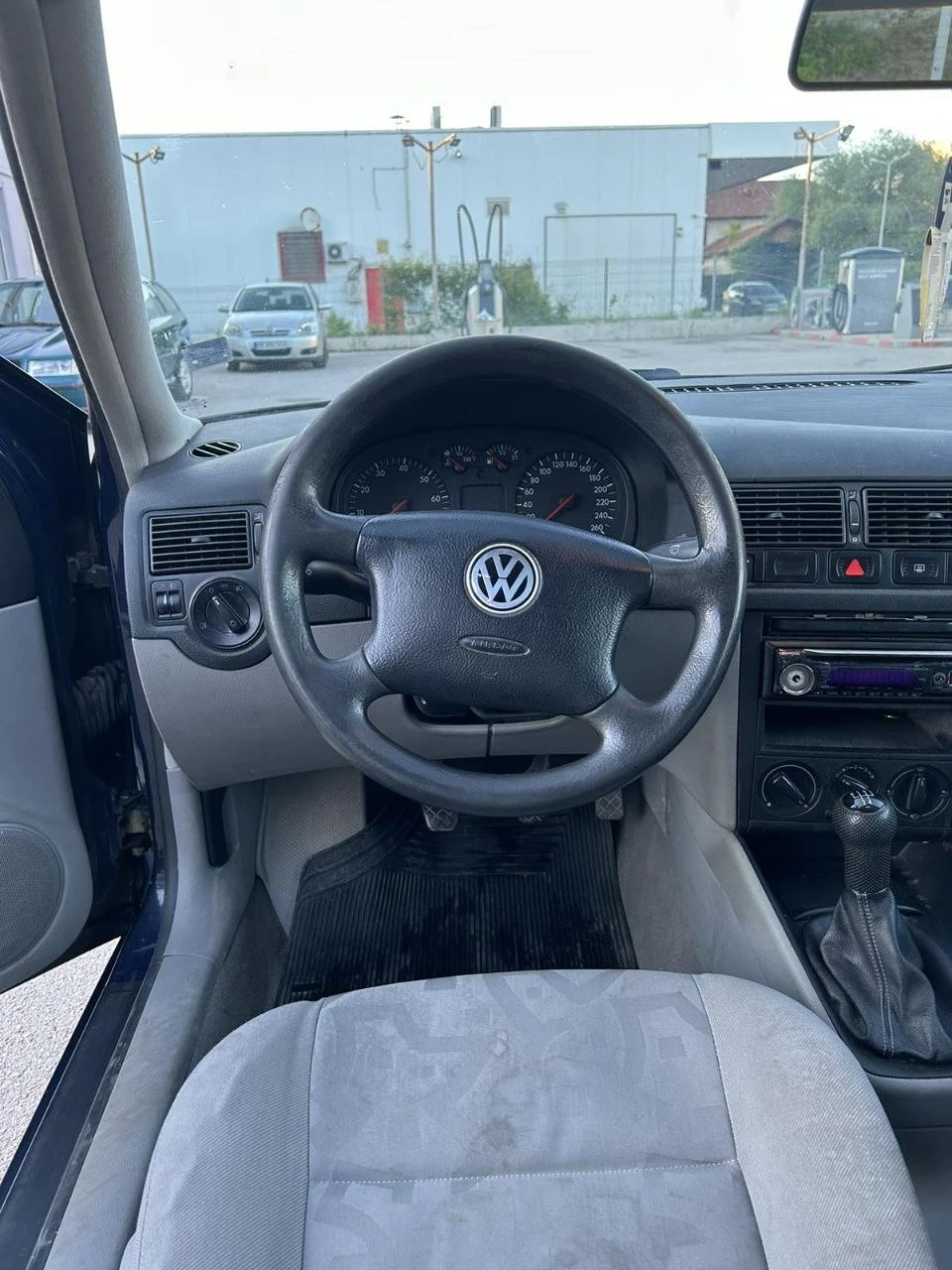 VW Golf, снимка 12 - Автомобили и джипове - 56502316