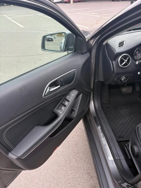 Mercedes-Benz GLA 220, снимка 11