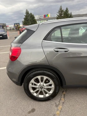 Mercedes-Benz GLA 220, снимка 4