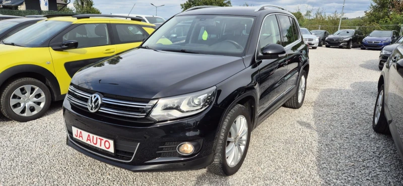 VW Tiguan 2.0T-170кс. NAVY , снимка 1 - Автомобили и джипове - 47271365