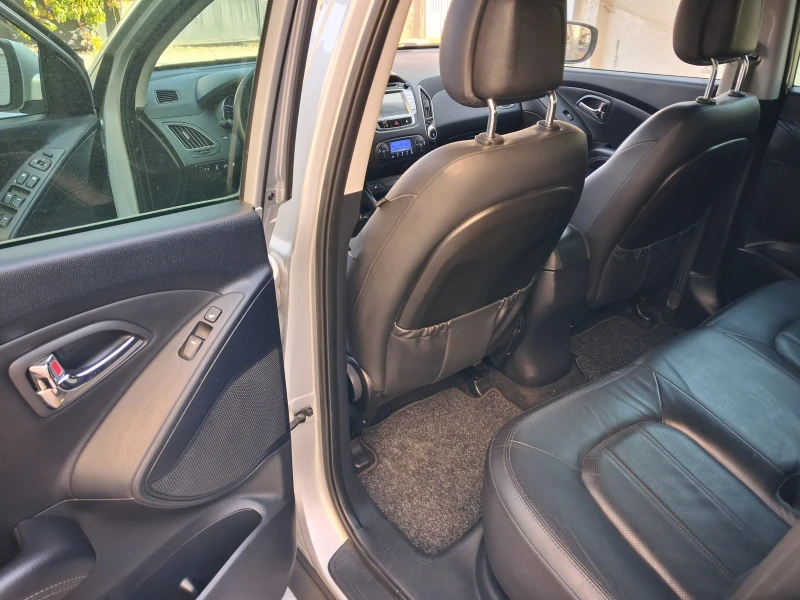 Hyundai IX35 4&#215;4 UNIKAT , снимка 10 - Автомобили и джипове - 52507903