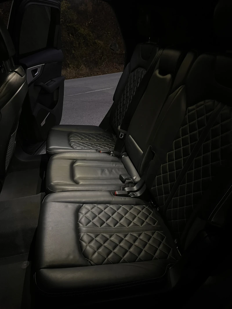 Audi SQ7, снимка 10 - Автомобили и джипове - 52427110