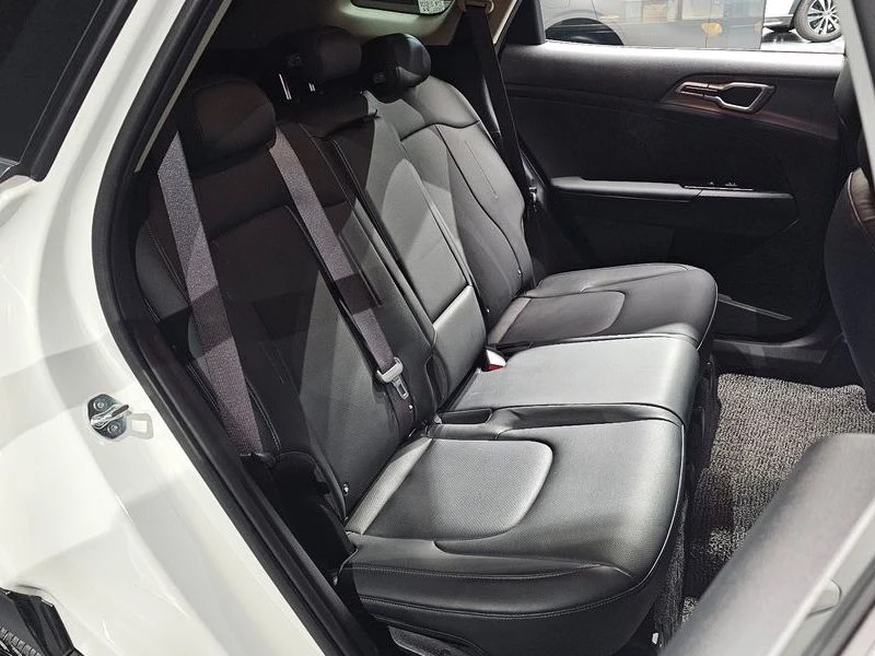 Kia Sportage Gasoline 1.6 Turbo 2WD| 177к.с., снимка 11 - Автомобили и джипове - 56170122