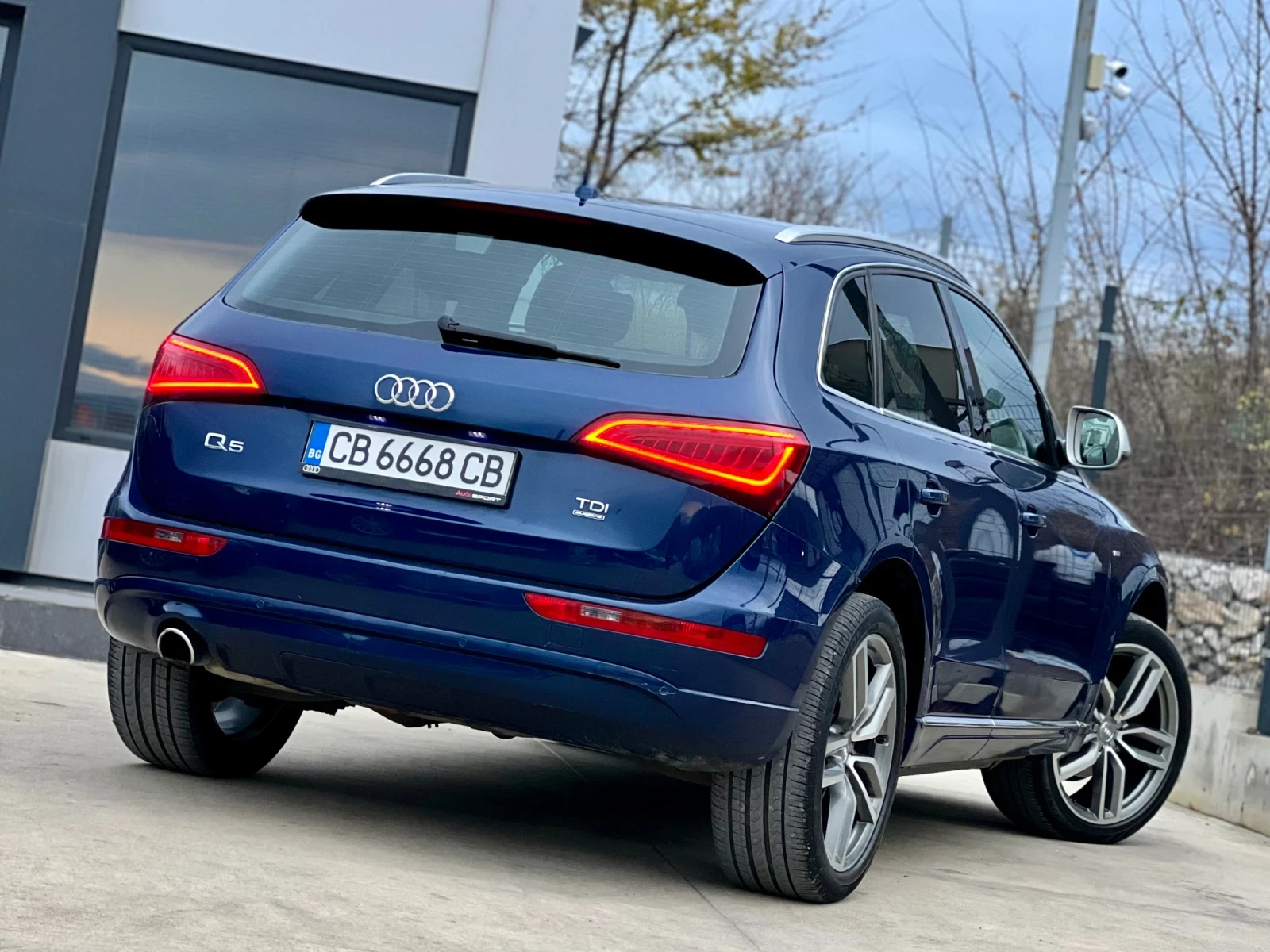 Audi Q5 * S-LINE* BANG&OLUFSEN* ПОДГРЕВ* TOP*  - изображение 4