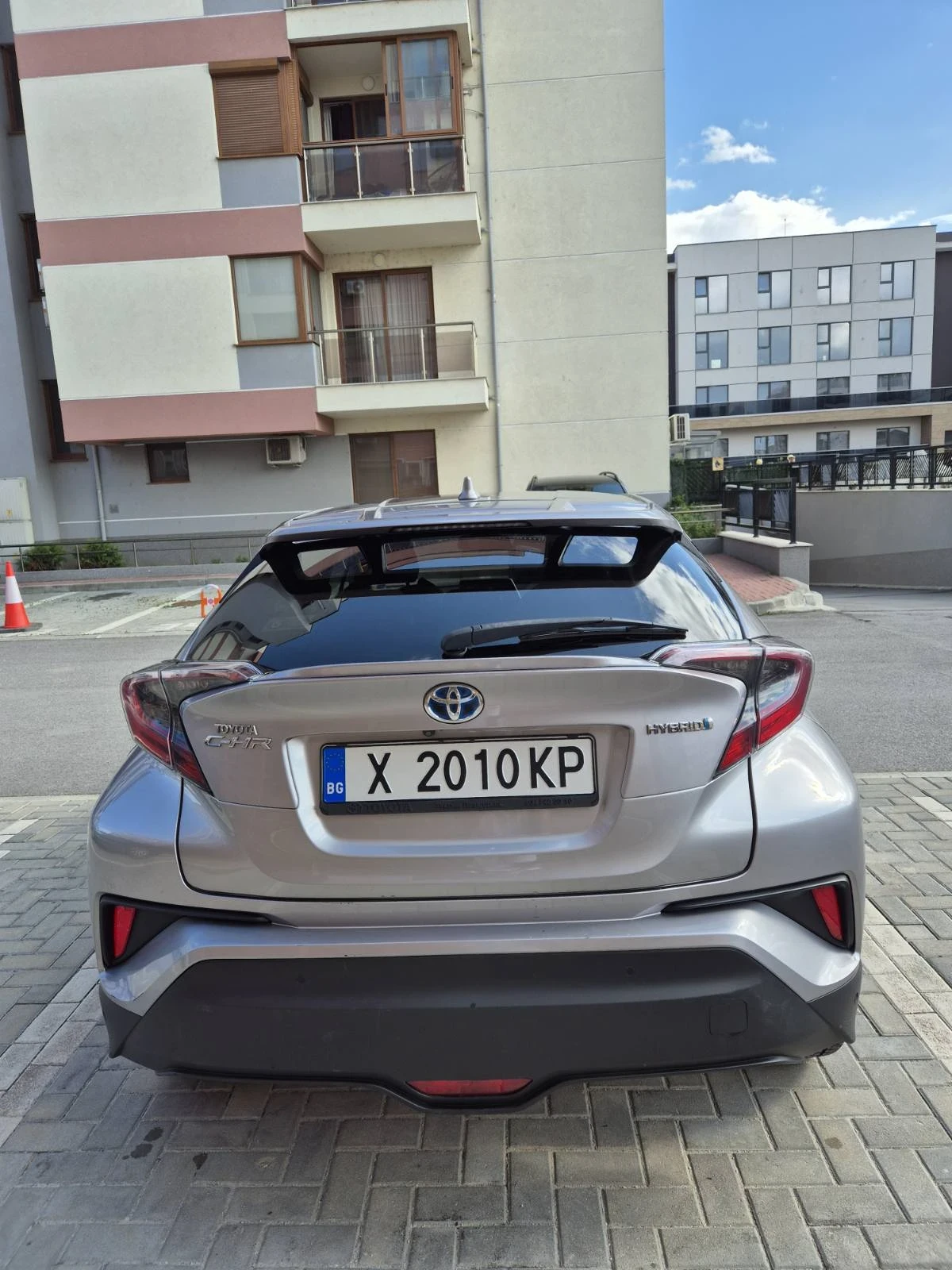 Toyota C-HR  - изображение 4