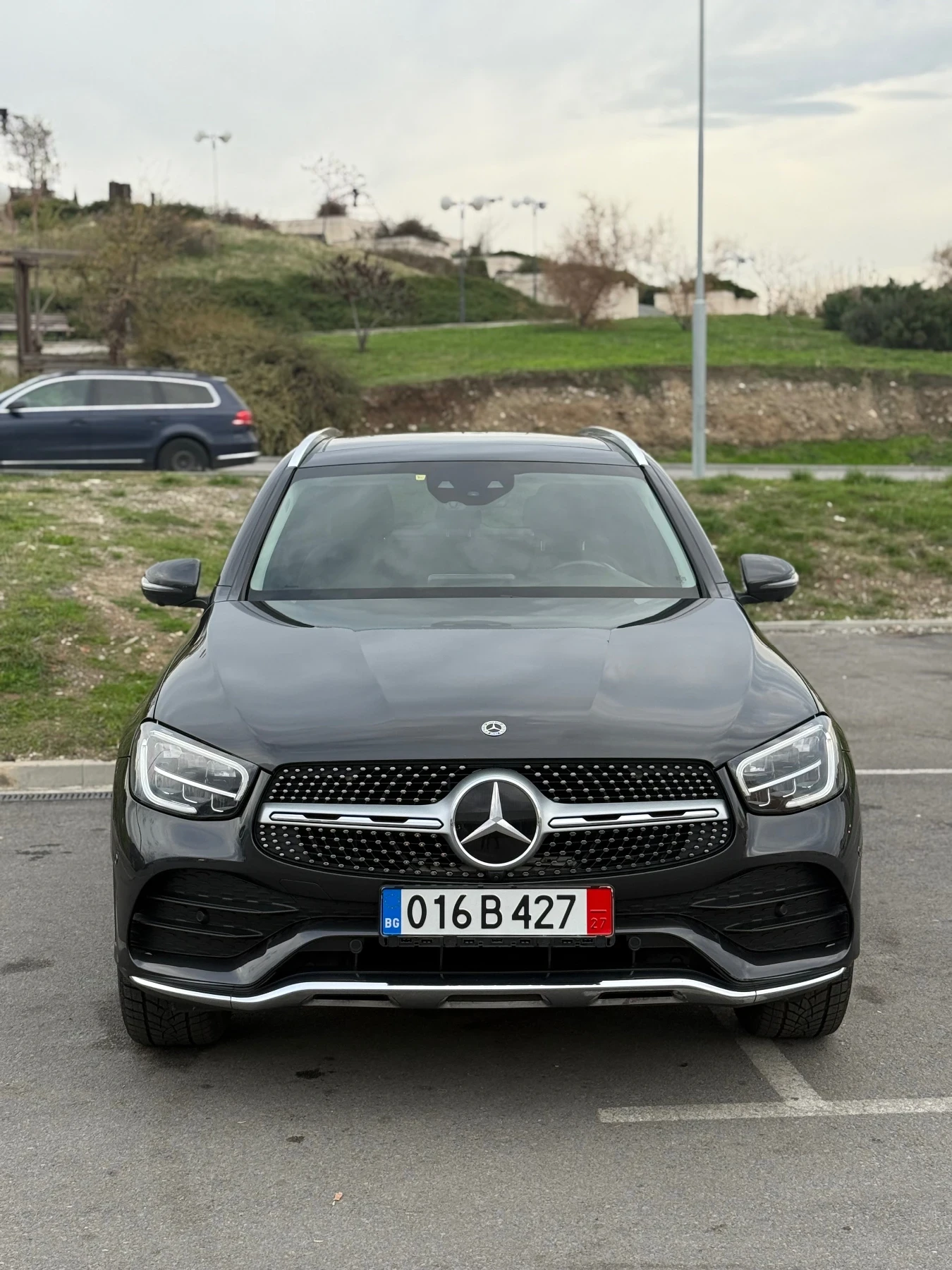 Mercedes-Benz GLC 220 AMG//DISTR/360/KEYLESS-GO/DISTR/ - изображение 8