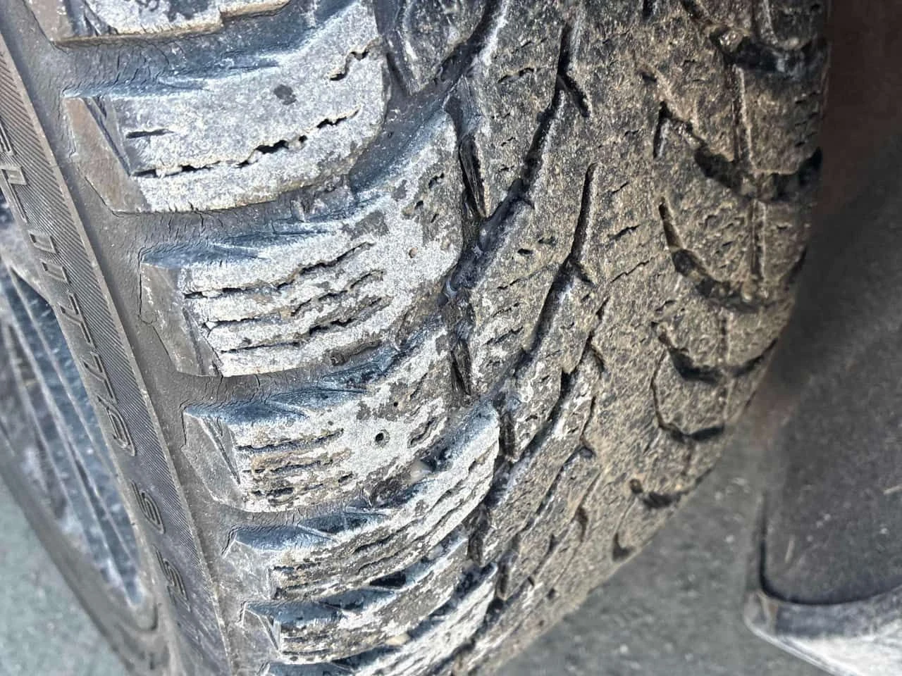 Porsche Macan * GTS * ПОДГРЕВ * ПАНОРАМА * КЛИП НА МОТОРА, снимка 13 - Автомобили и джипове - 53820178