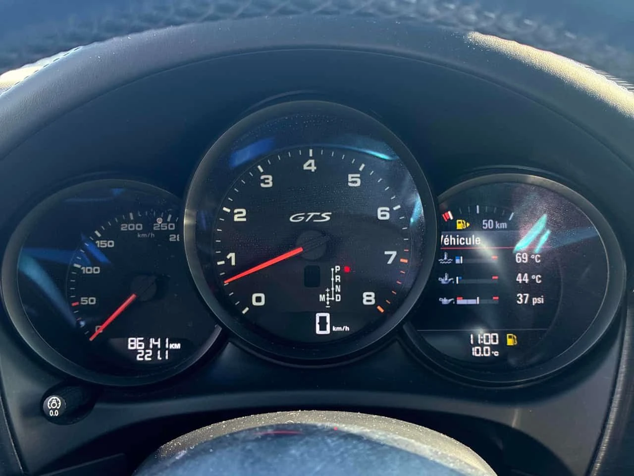 Porsche Macan * GTS * ПОДГРЕВ * ПАНОРАМА * КЛИП НА МОТОРА, снимка 9 - Автомобили и джипове - 53820178