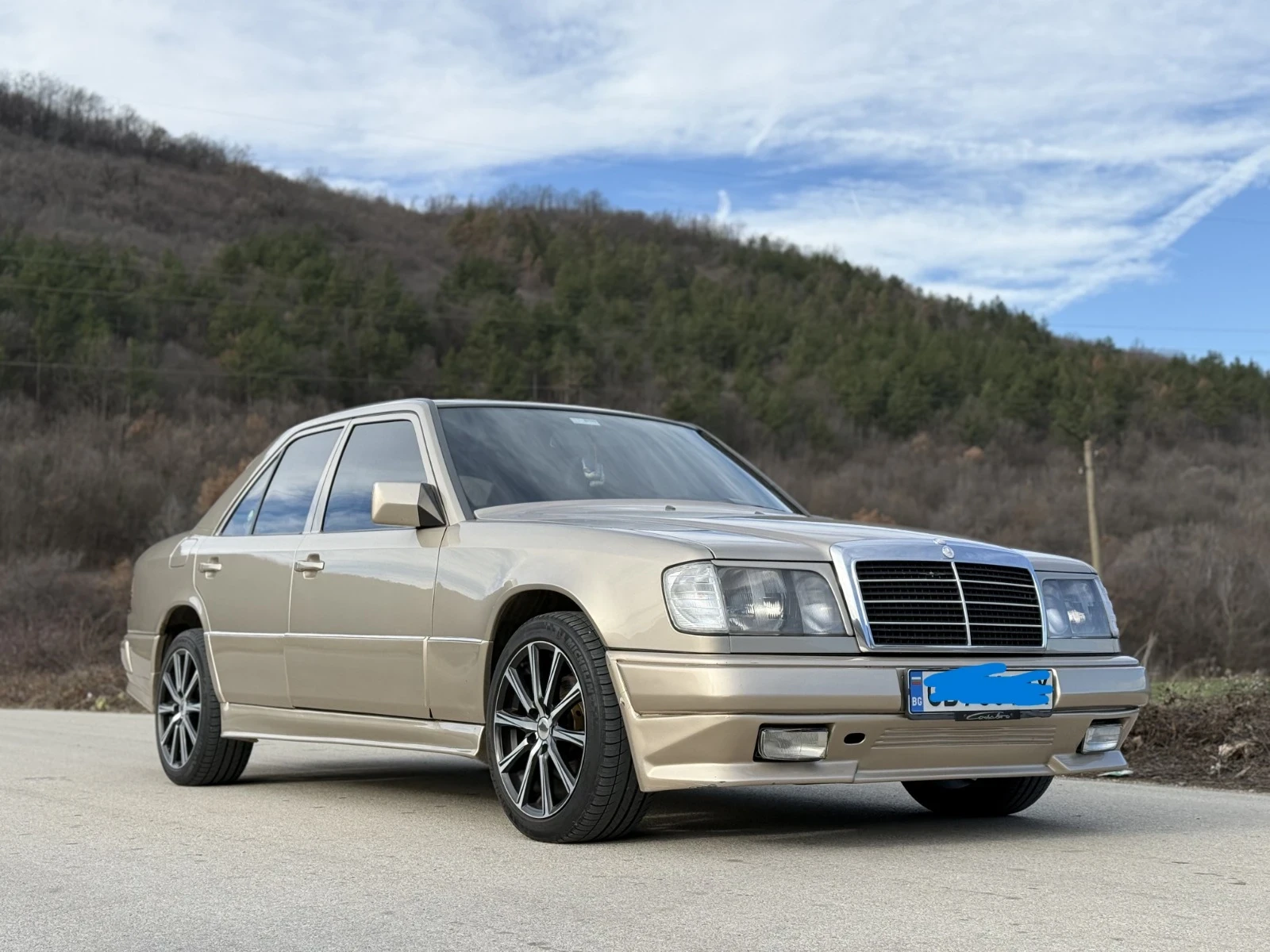 Mercedes-Benz 250 W124 2.5 1986 , снимка 4 - Автомобили и джипове - 54000424