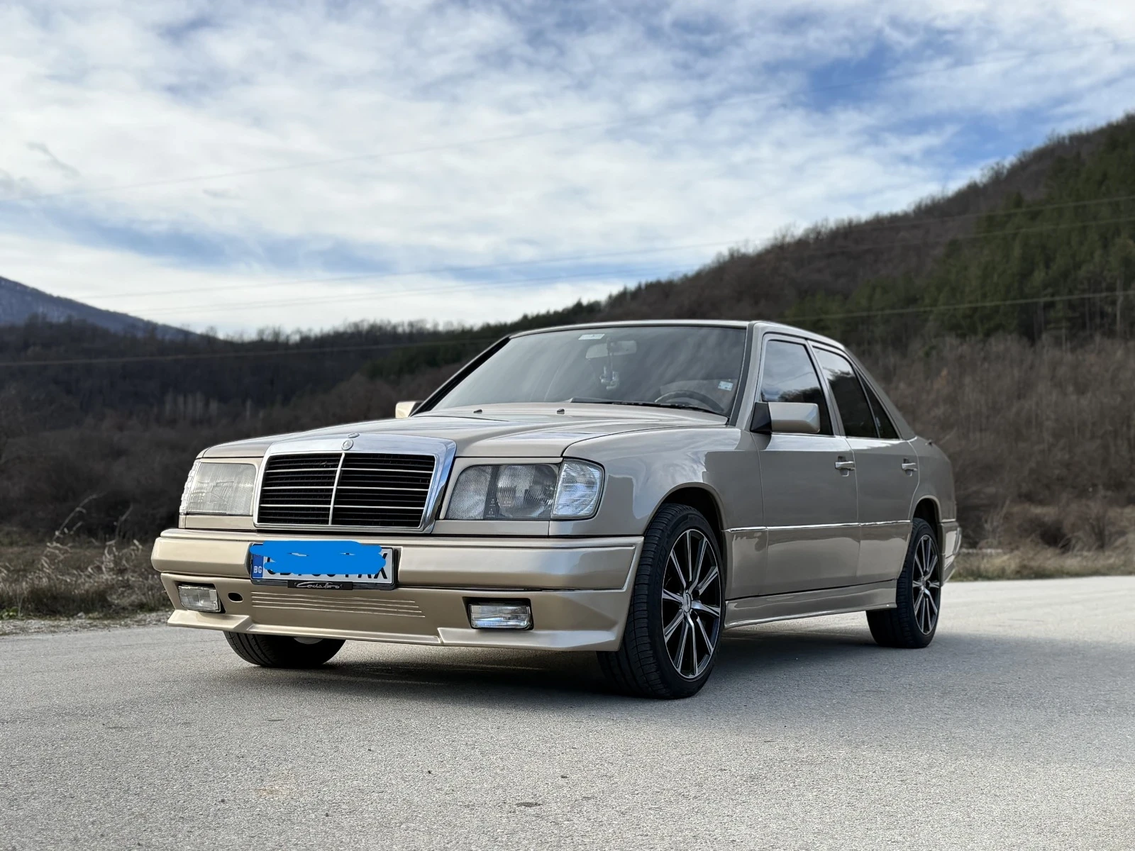 Mercedes-Benz 250 W124 2.5 1986 , снимка 2 - Автомобили и джипове - 54000424