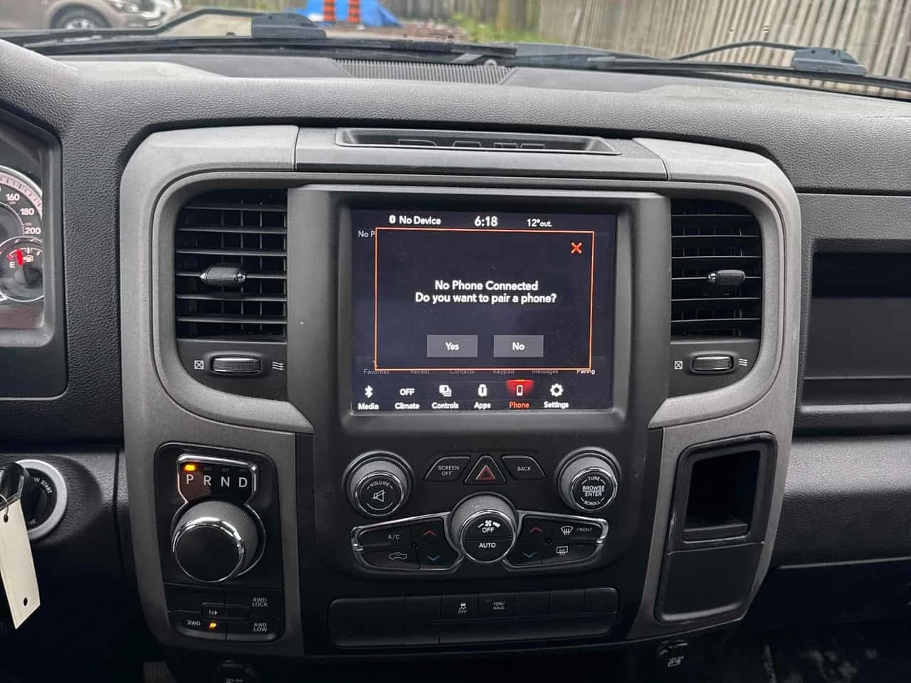 Dodge RAM 1500 * Express * CARFAX * БЕЗ ПЪРВОНАЧАЛНА ВНОСКА, снимка 9 - Автомобили и джипове - 54502113