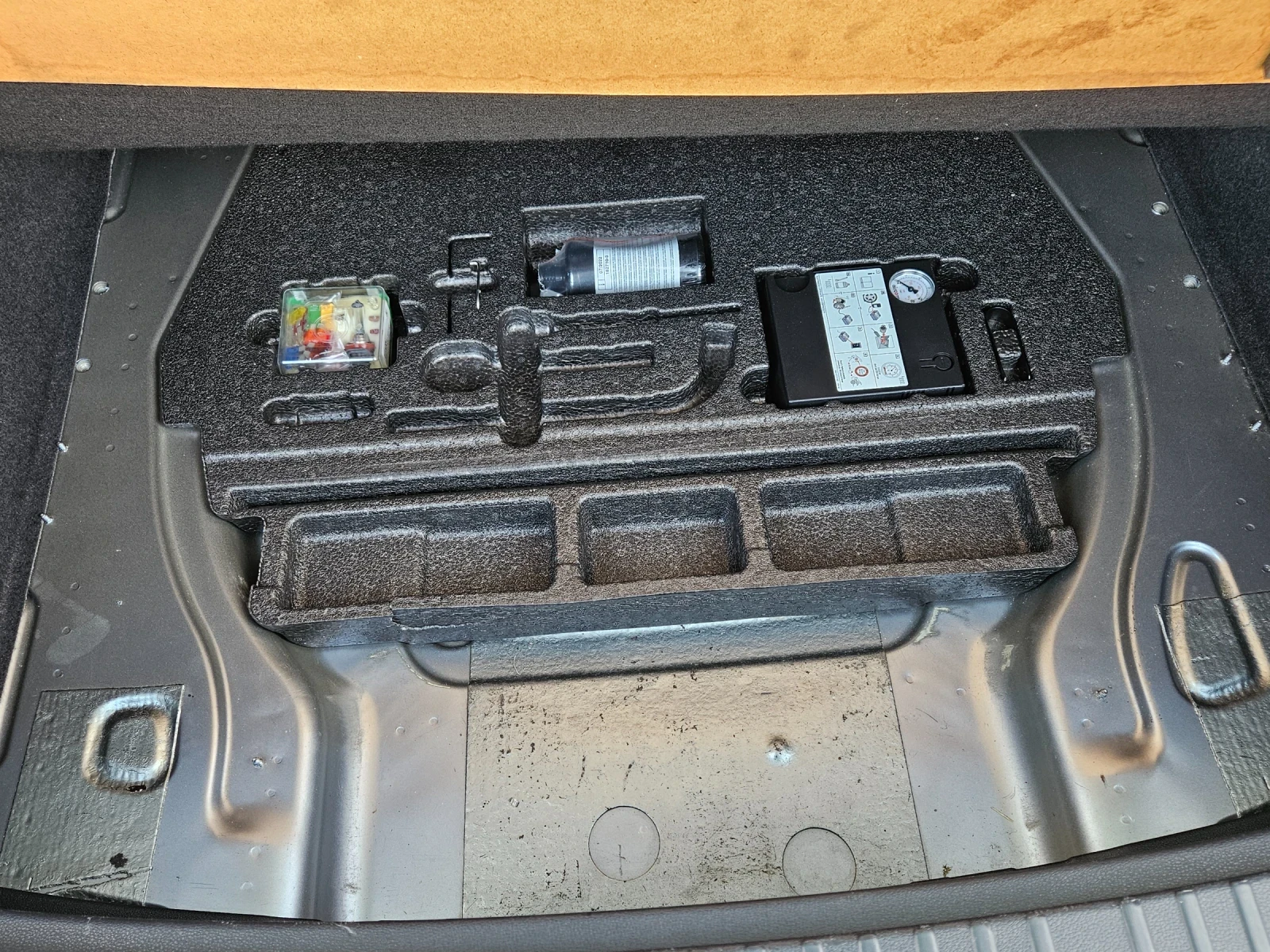 Skoda Kodiaq 2.0TDI* DSG* NAVI, снимка 16 - Автомобили и джипове - 54876849