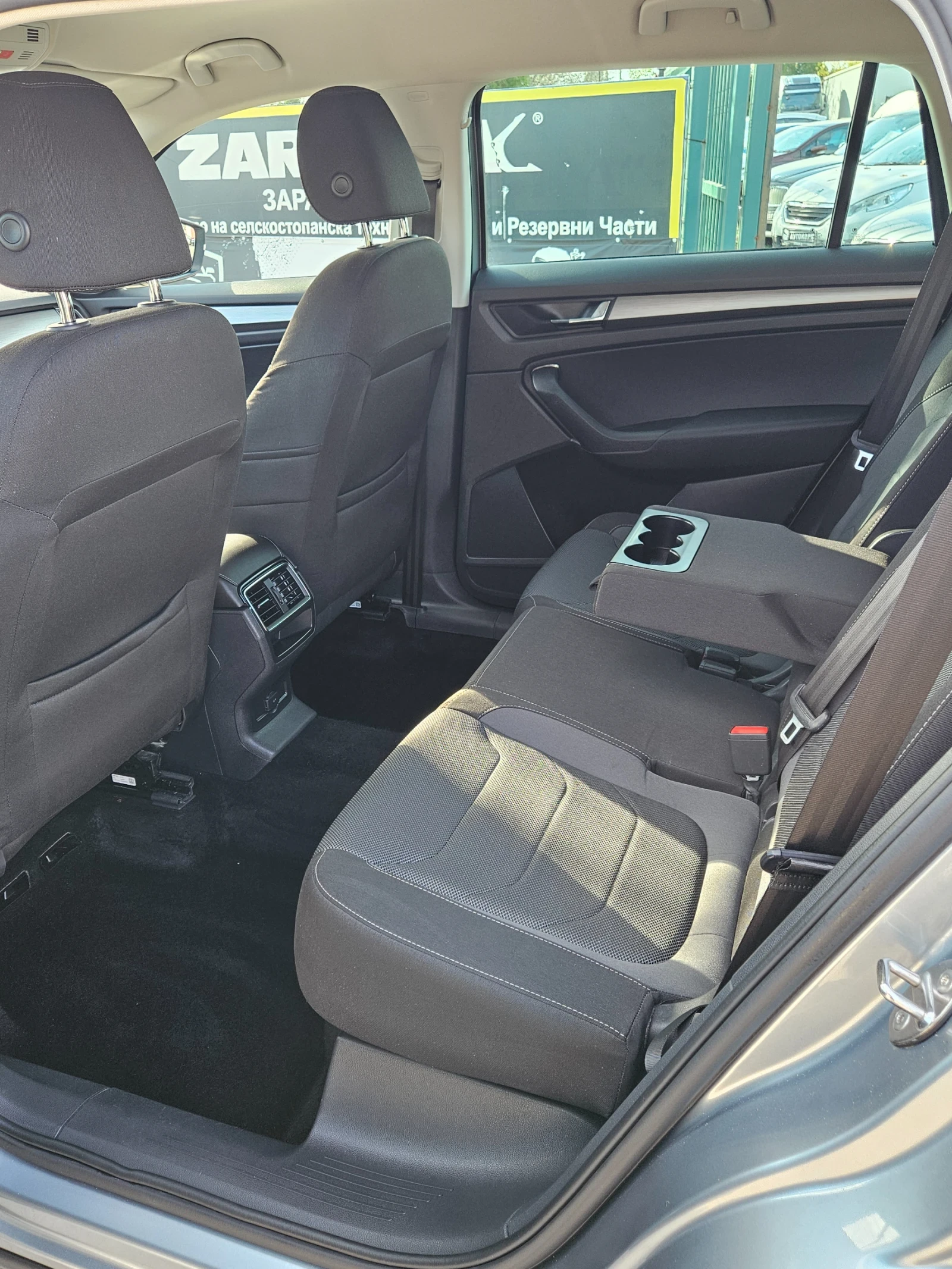 Skoda Kodiaq 2.0TDI* DSG* NAVI, снимка 13 - Автомобили и джипове - 54876849