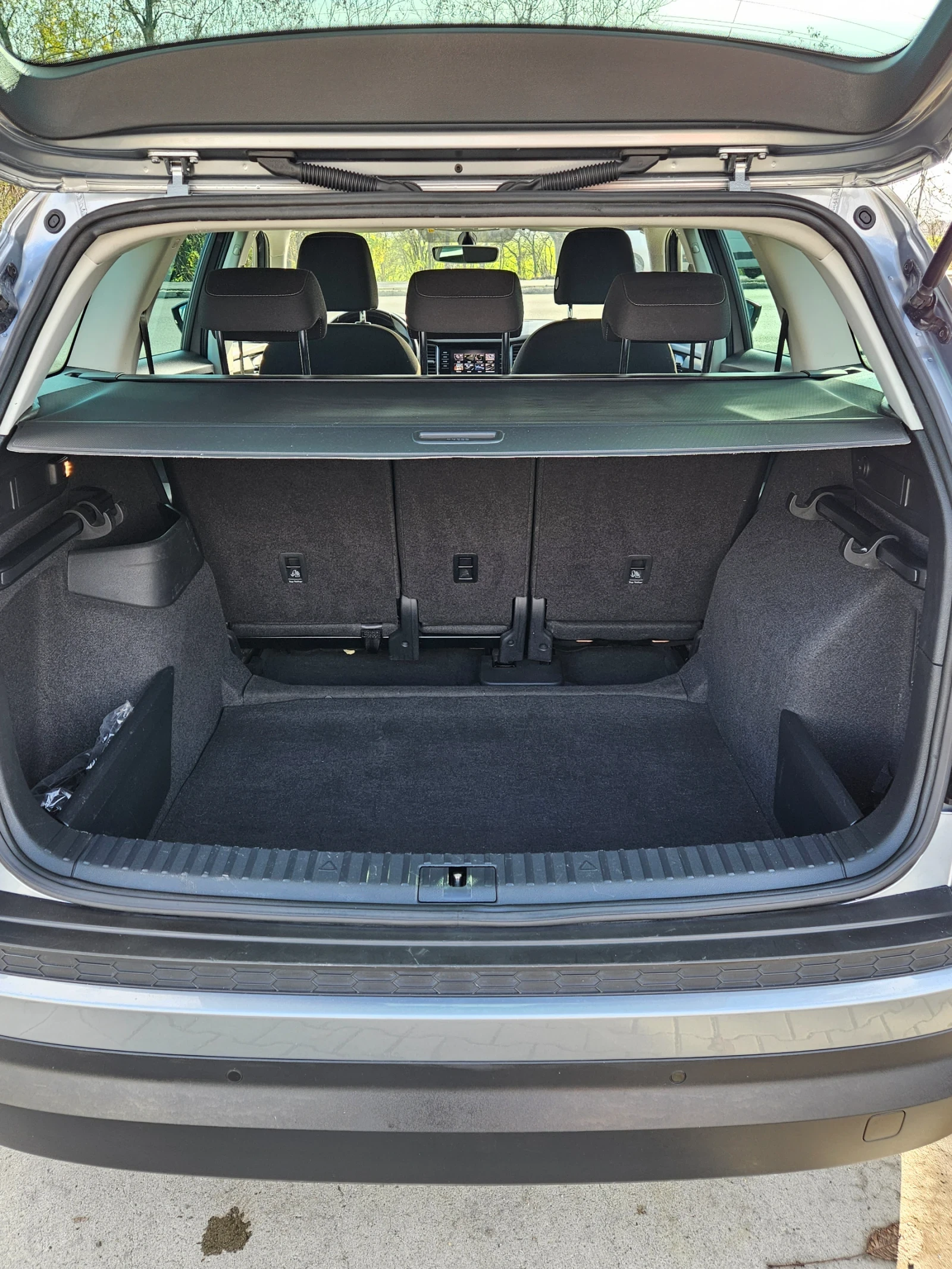 Skoda Kodiaq 2.0TDI* DSG* NAVI, снимка 15 - Автомобили и джипове - 54876849