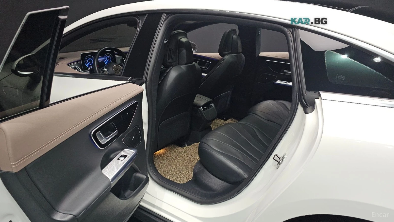 Mercedes-Benz EQE 300 , снимка 10 - Автомобили и джипове - 56086159