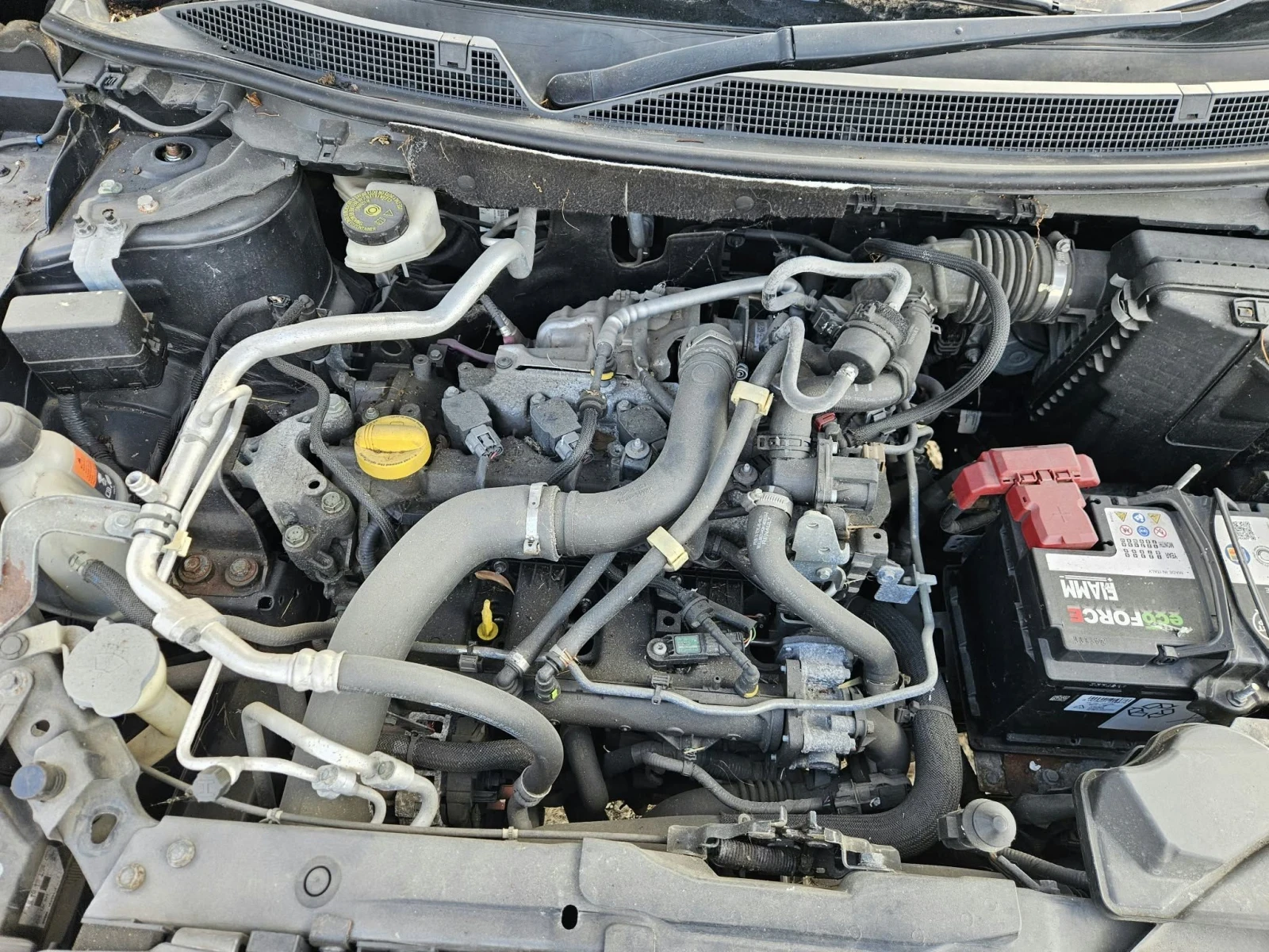 Nissan Qashqai 1.2тце на части 90хил.км, снимка 5 - Автомобили и джипове - 56288853