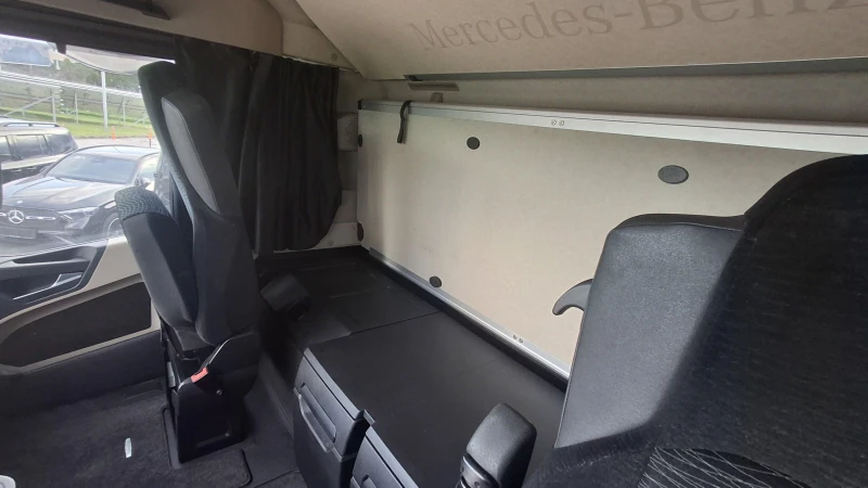 Mercedes-Benz Actros 1848 LS 4x2, снимка 10 - Камиони - 52495269