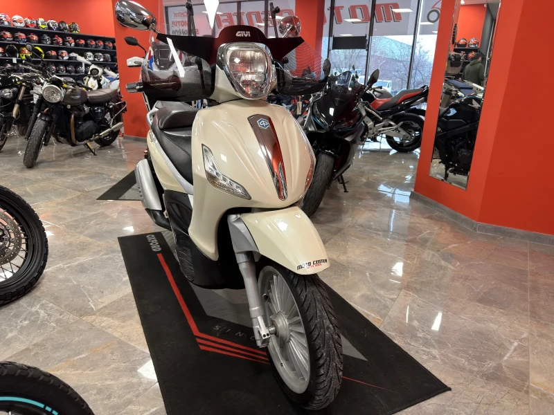 Piaggio Beverly 300i