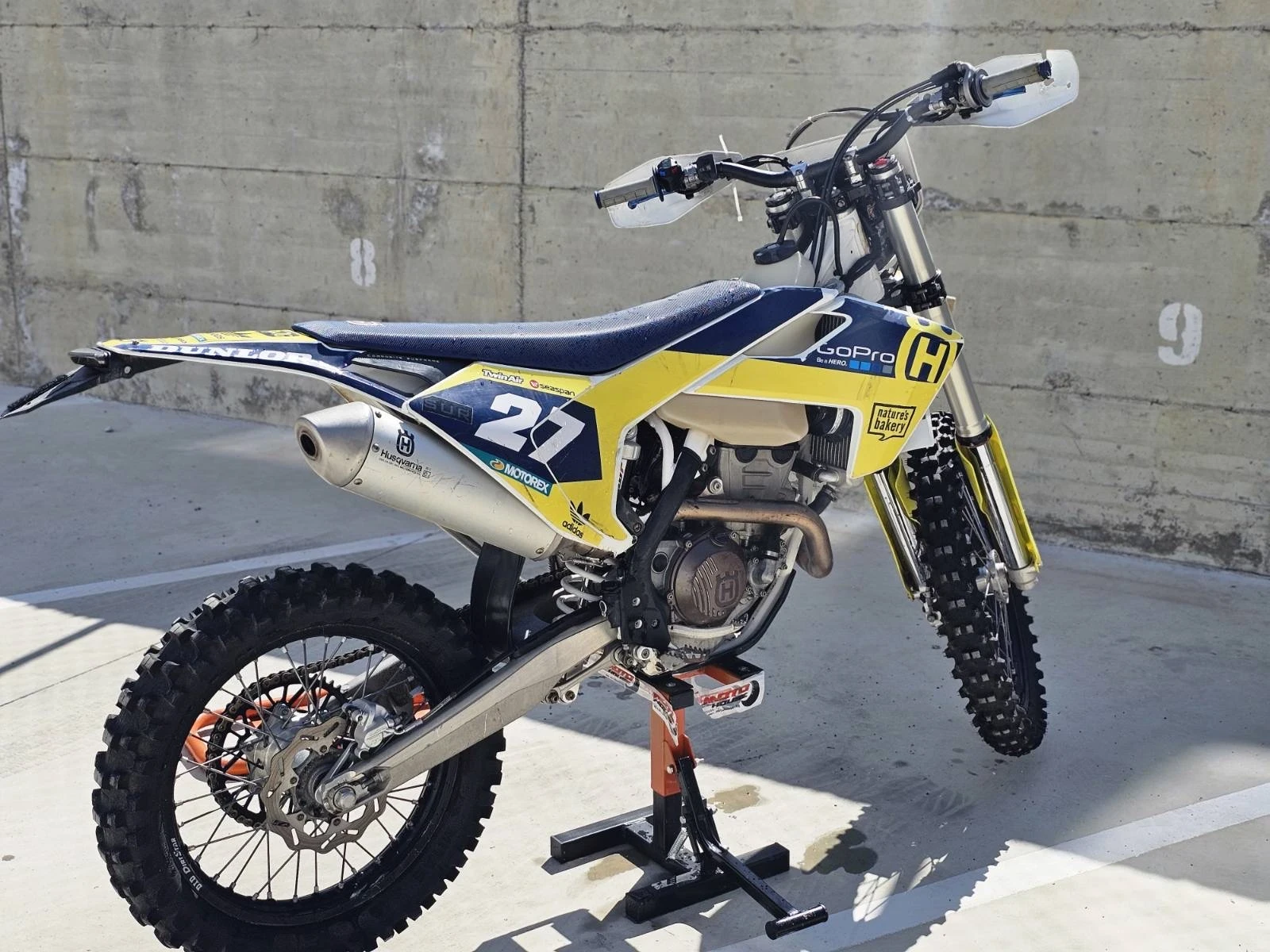 Husqvarna 250  - изображение 7