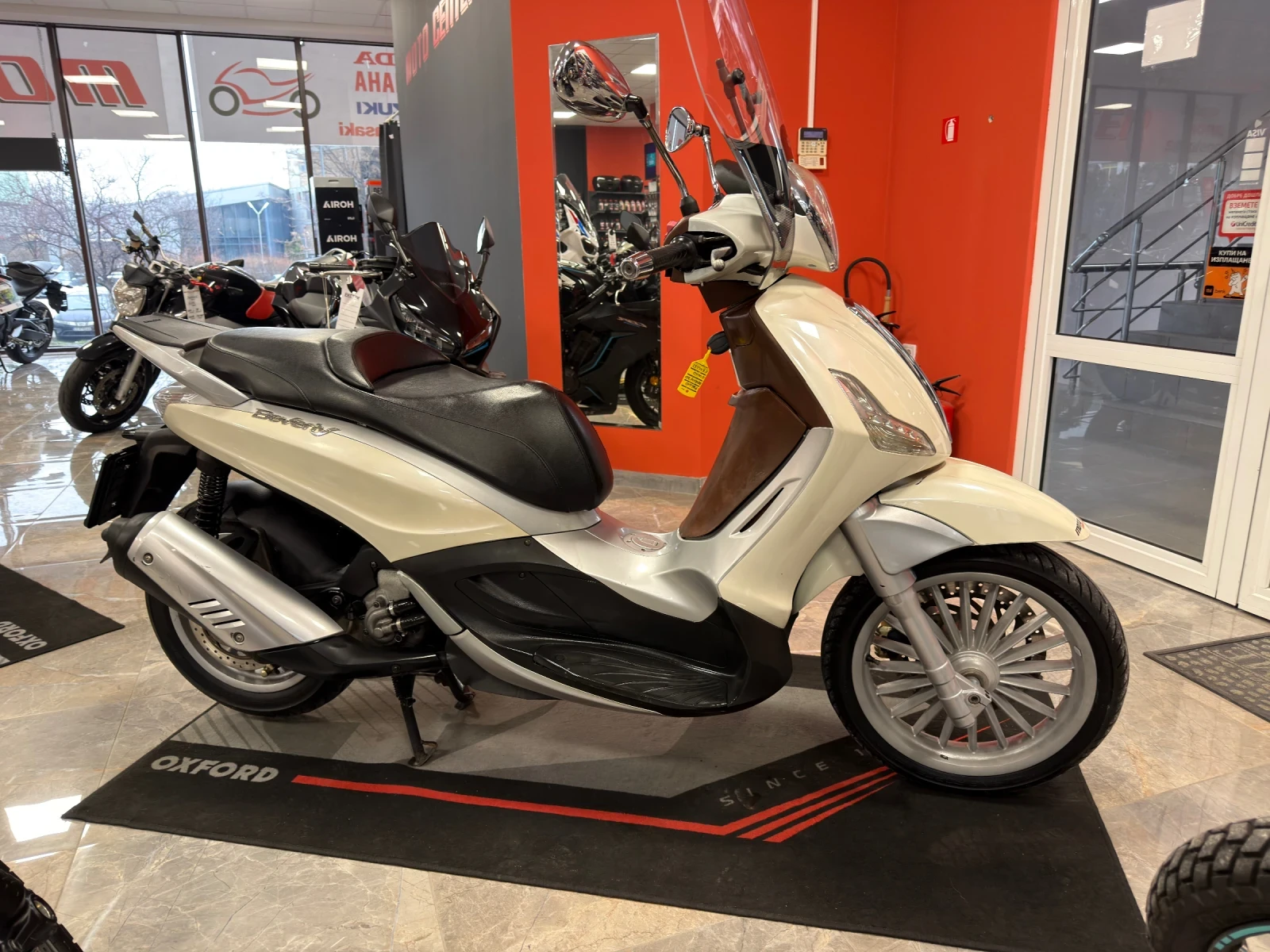 Piaggio Beverly 300i - изображение 3