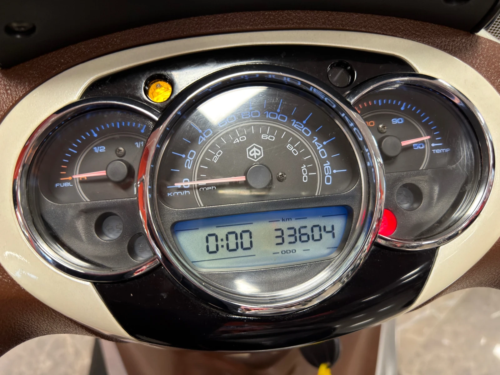 Piaggio Beverly 300i | Mobile.bg � ����������� 11