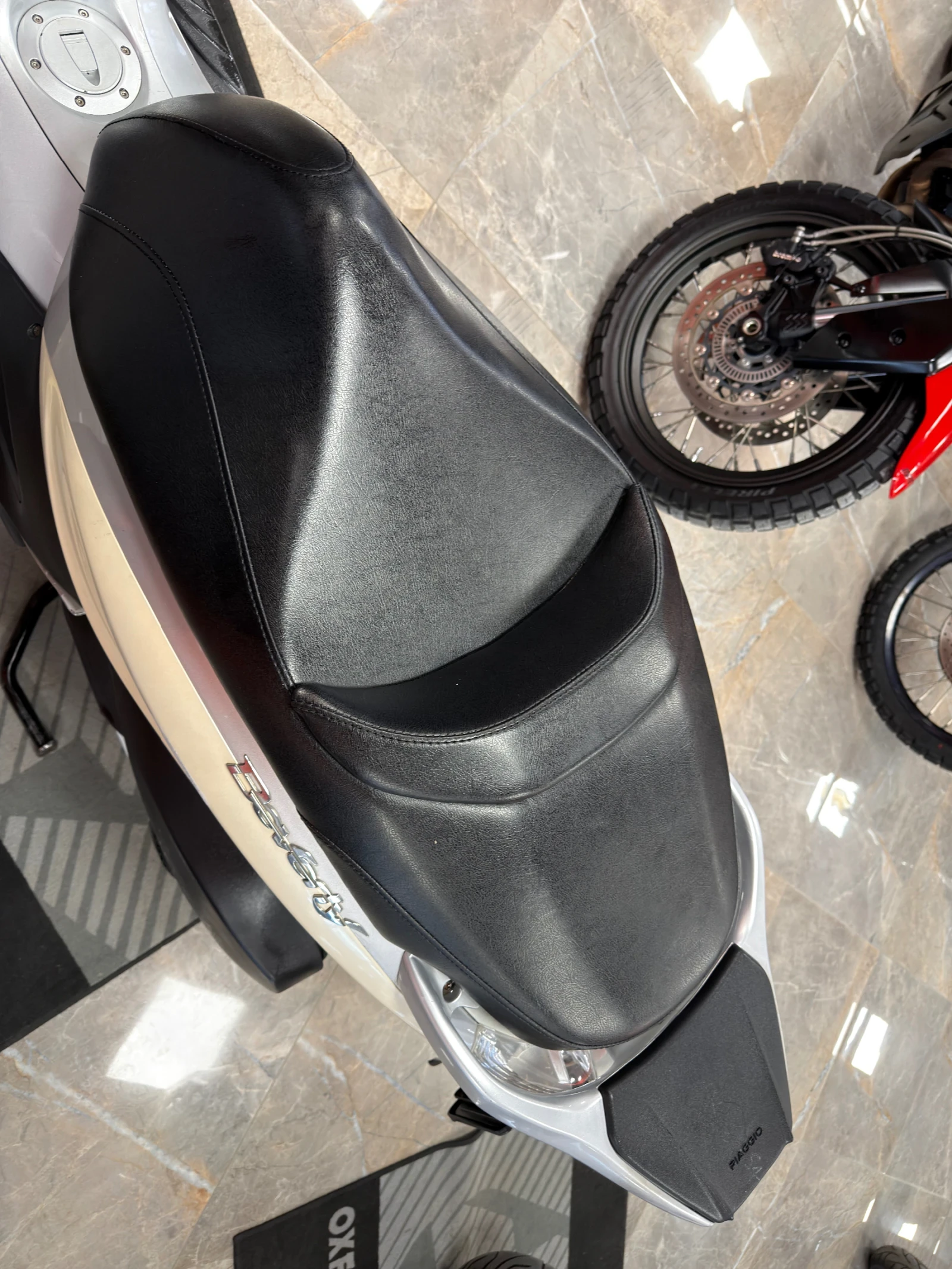 Piaggio Beverly 300i - изображение 10