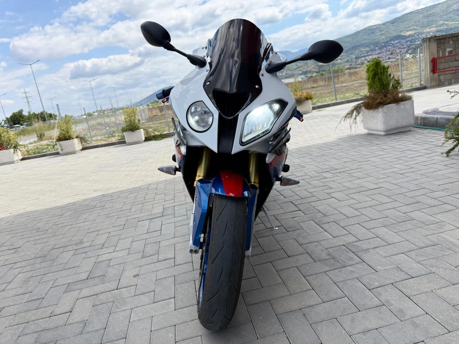 BMW S 1000RR / CARBON / ОБСЛУЖЕН , снимка 2 - Мотоциклети и мототехника - 55674166