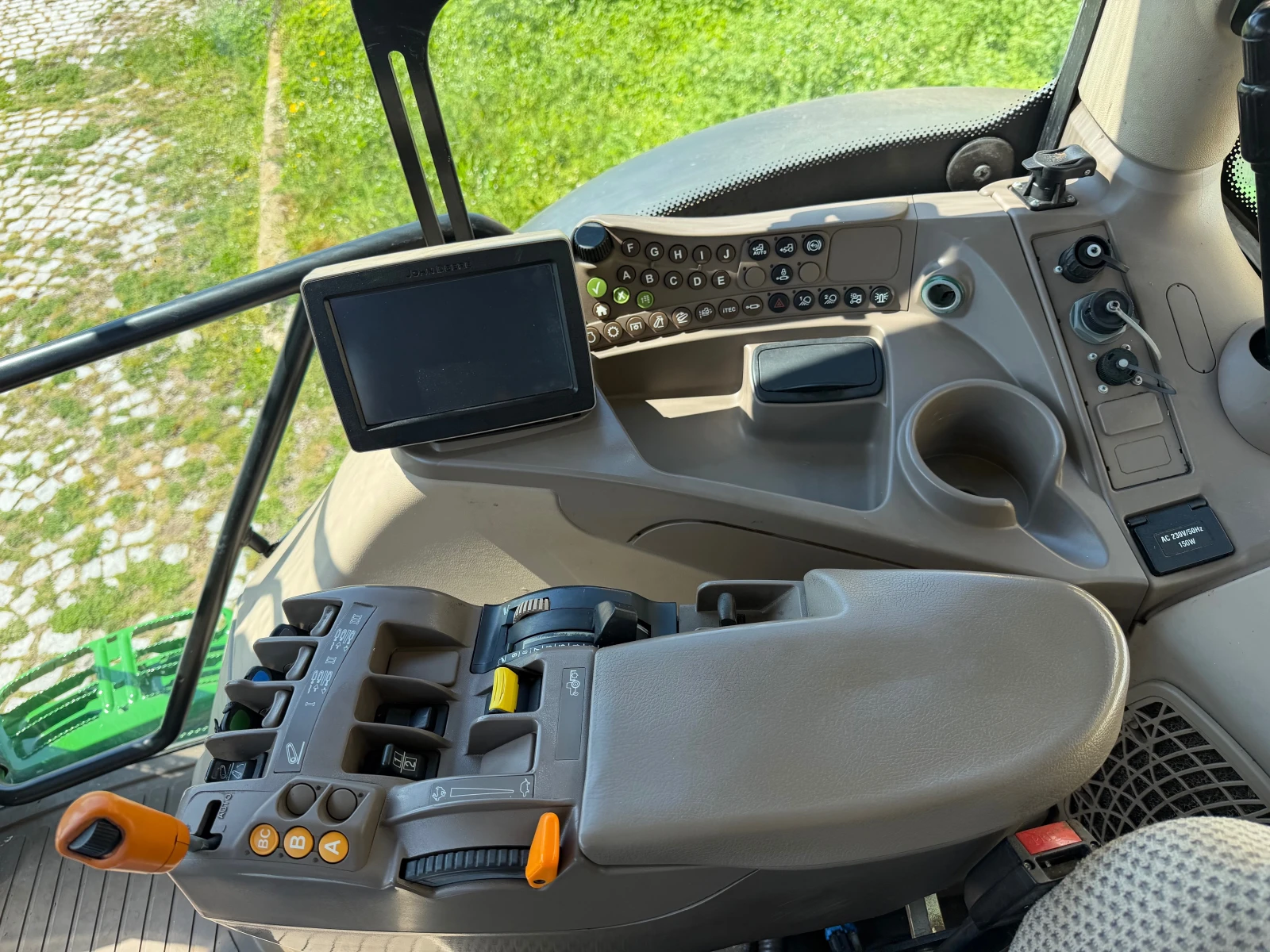 Трактор John Deere 6210R НАВИГАЦИЯ ЛИЗИНГ, снимка 15 - Селскостопанска техника - 53020635