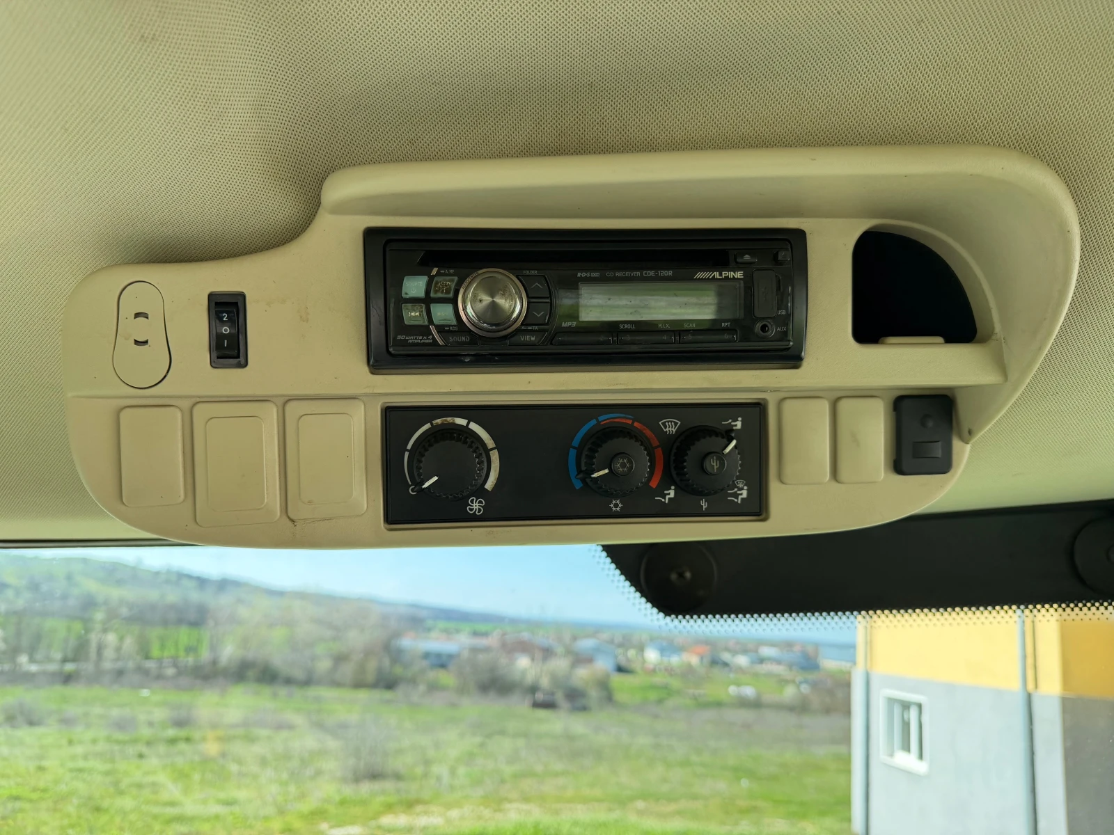 Трактор John Deere 6210R НАВИГАЦИЯ ЛИЗИНГ, снимка 16 - Селскостопанска техника - 53020635