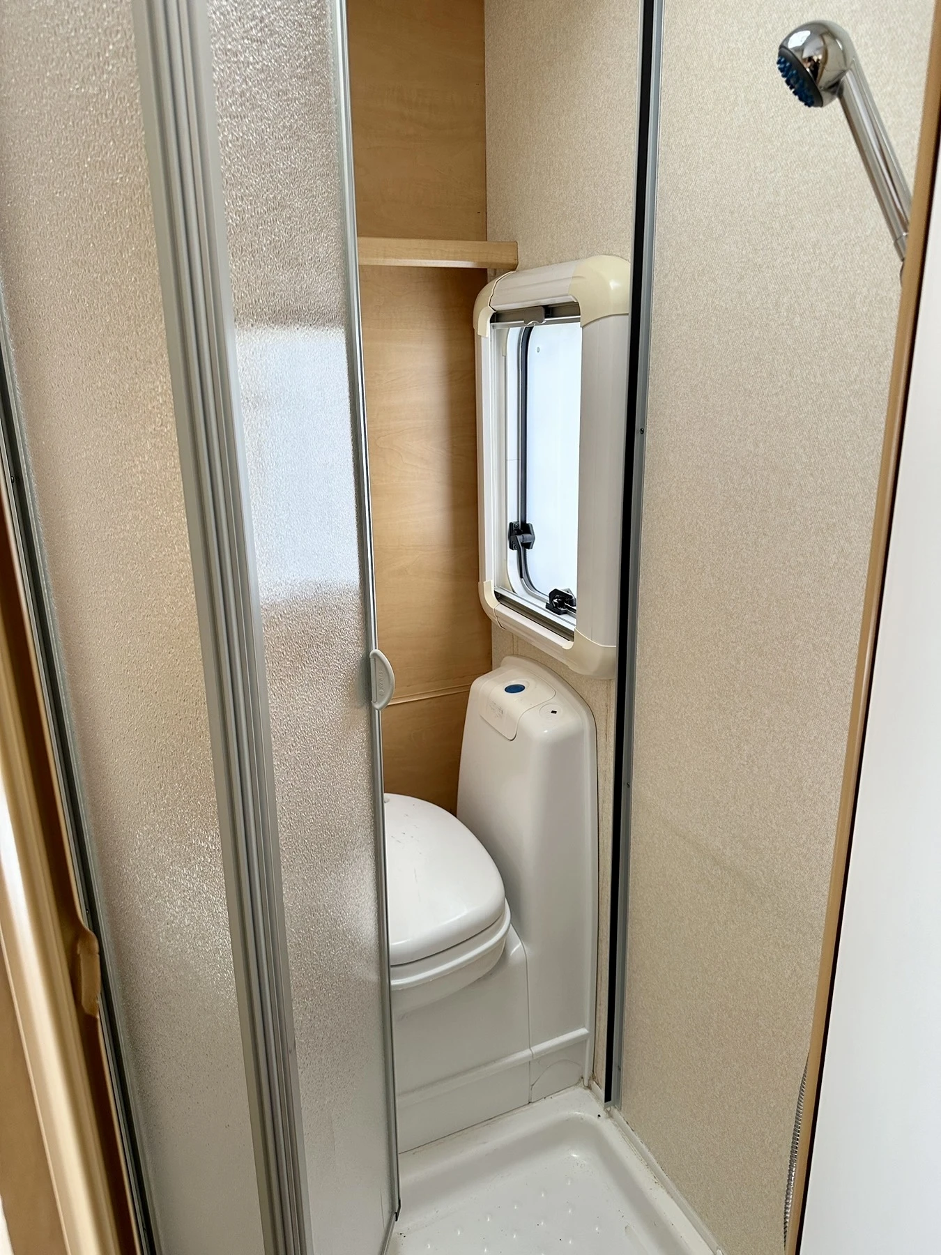 �������� Bailey Senator | Mobile.bg � ����������� 16