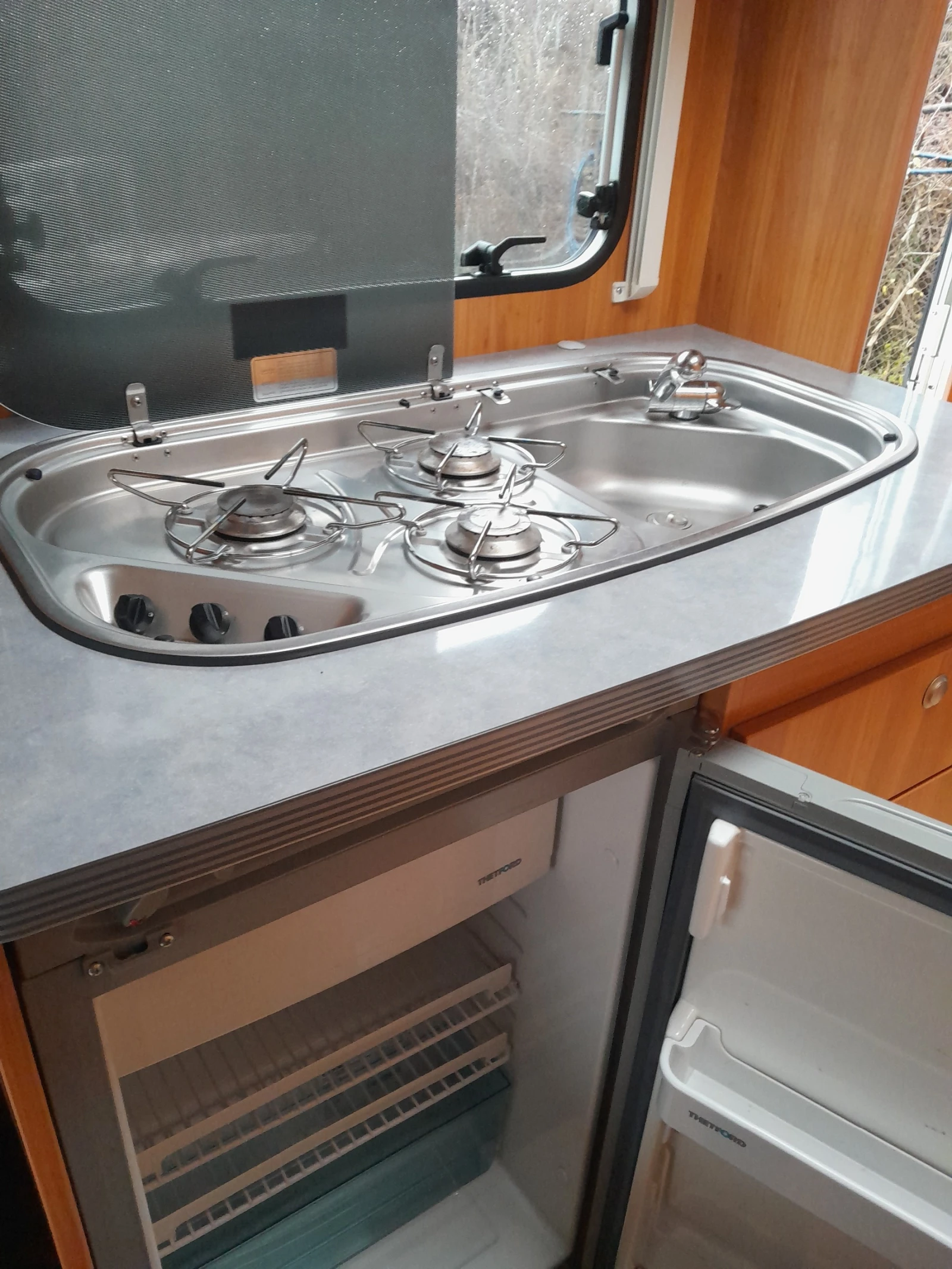 �������� Burstner ������ 435 TS | Mobile.bg � ����������� 17